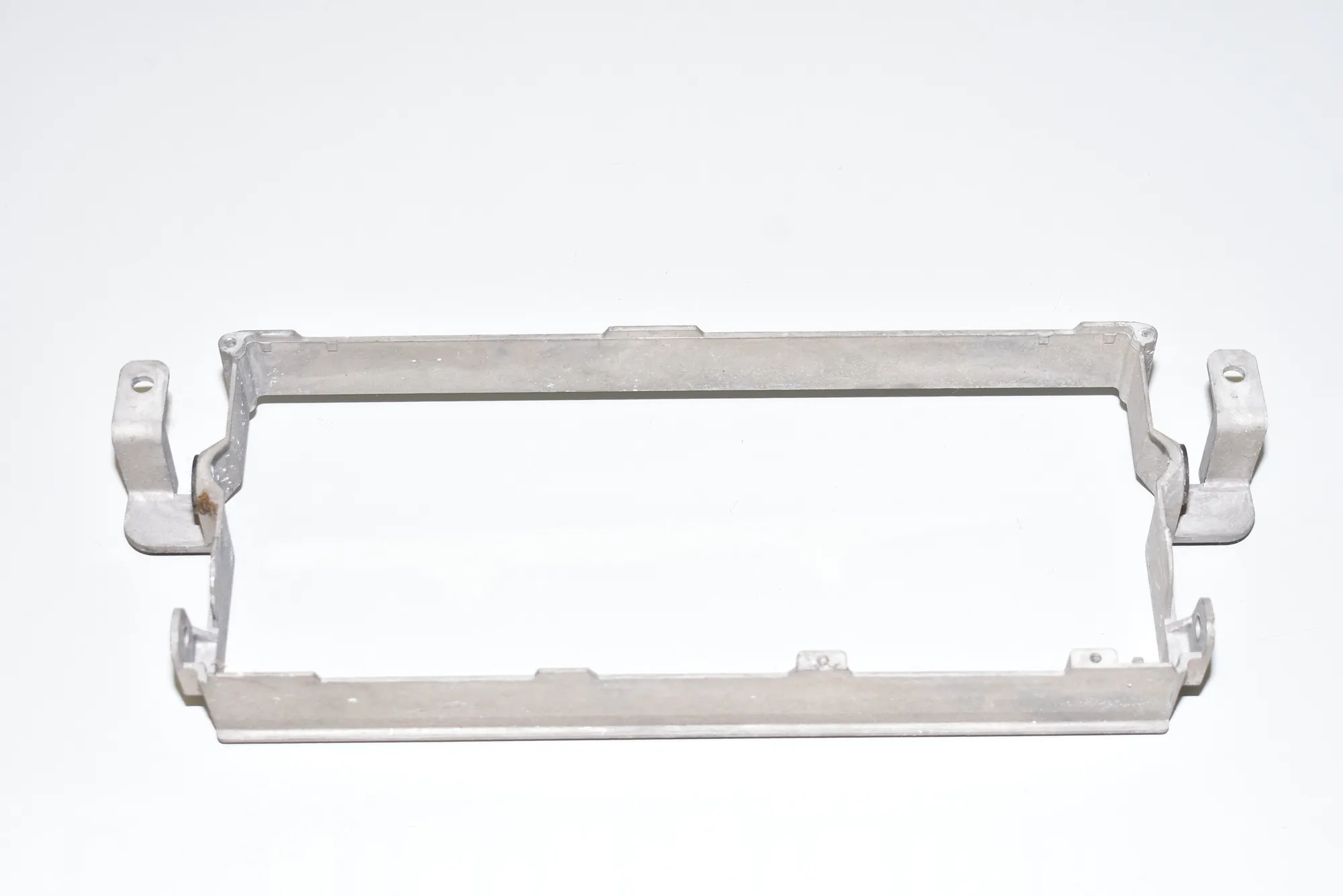 Other Interior Parts – OEM 7044008 · BMW 5 Touring (E39) BMW 5 Touring (E39) 530 d 2000 – 3
