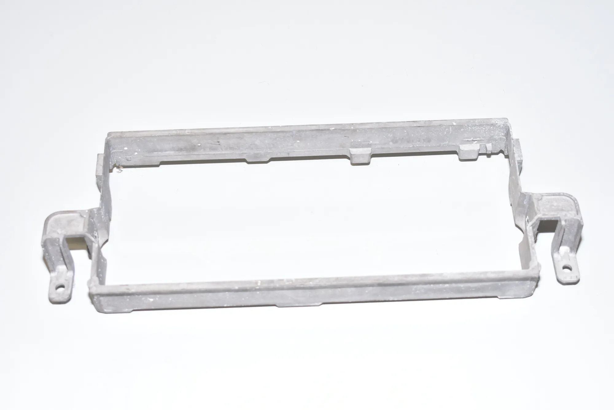 Other Interior Parts – OEM 7044008 · BMW 5 Touring (E39) BMW 5 Touring (E39) 530 d 2000 – 2