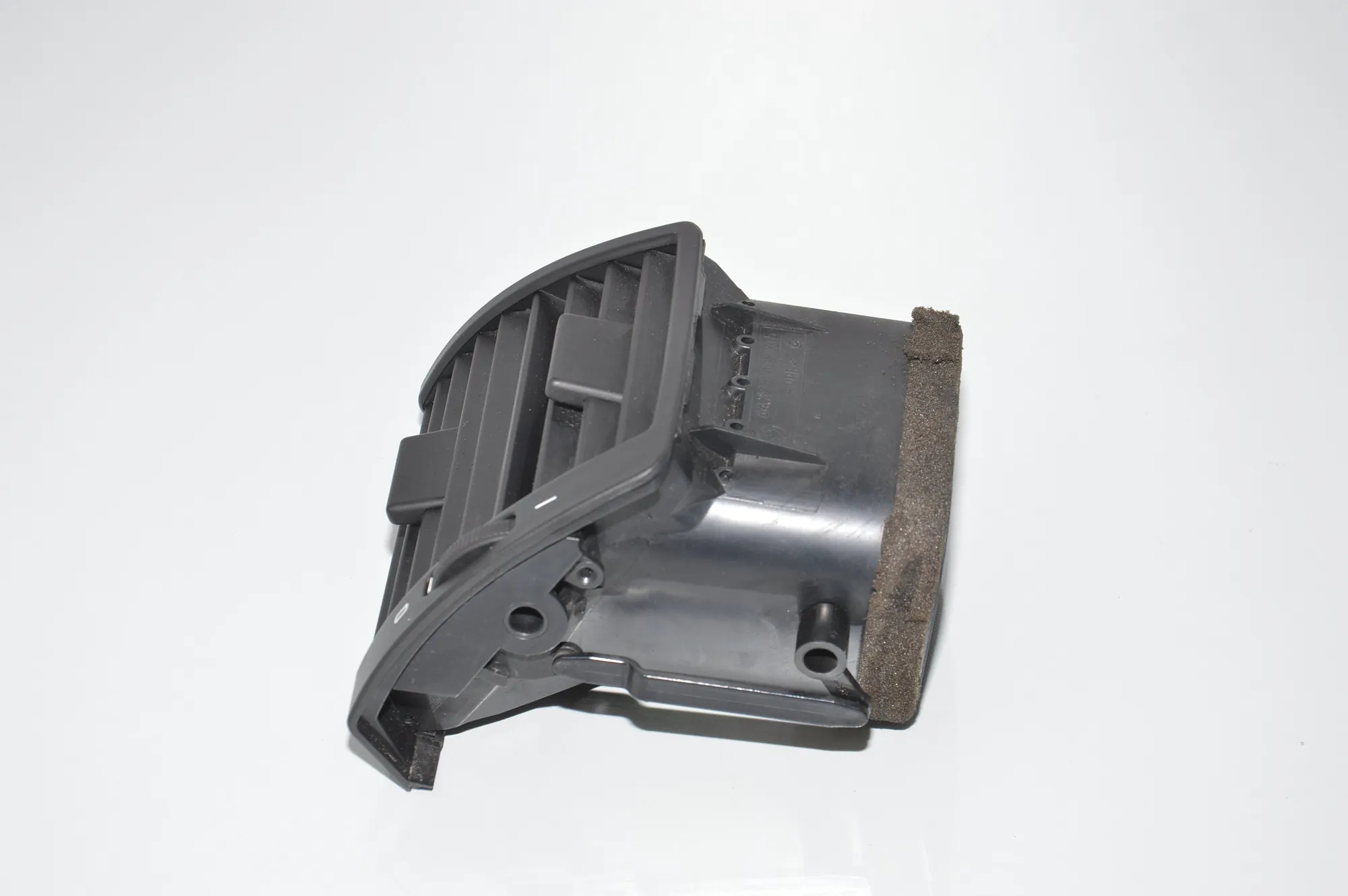 Dashboard Air Vents – OEM 8402215 · BMW X5 (E53) 4.6 is 2002 – 4