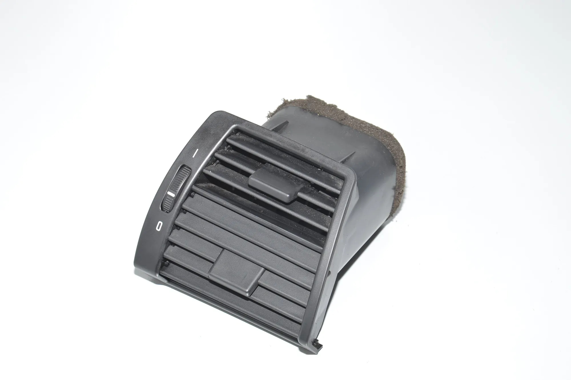 Dashboard Air Vents – OEM 8402216 · BMW X5 (E53) 4.6 is 2002 – 2