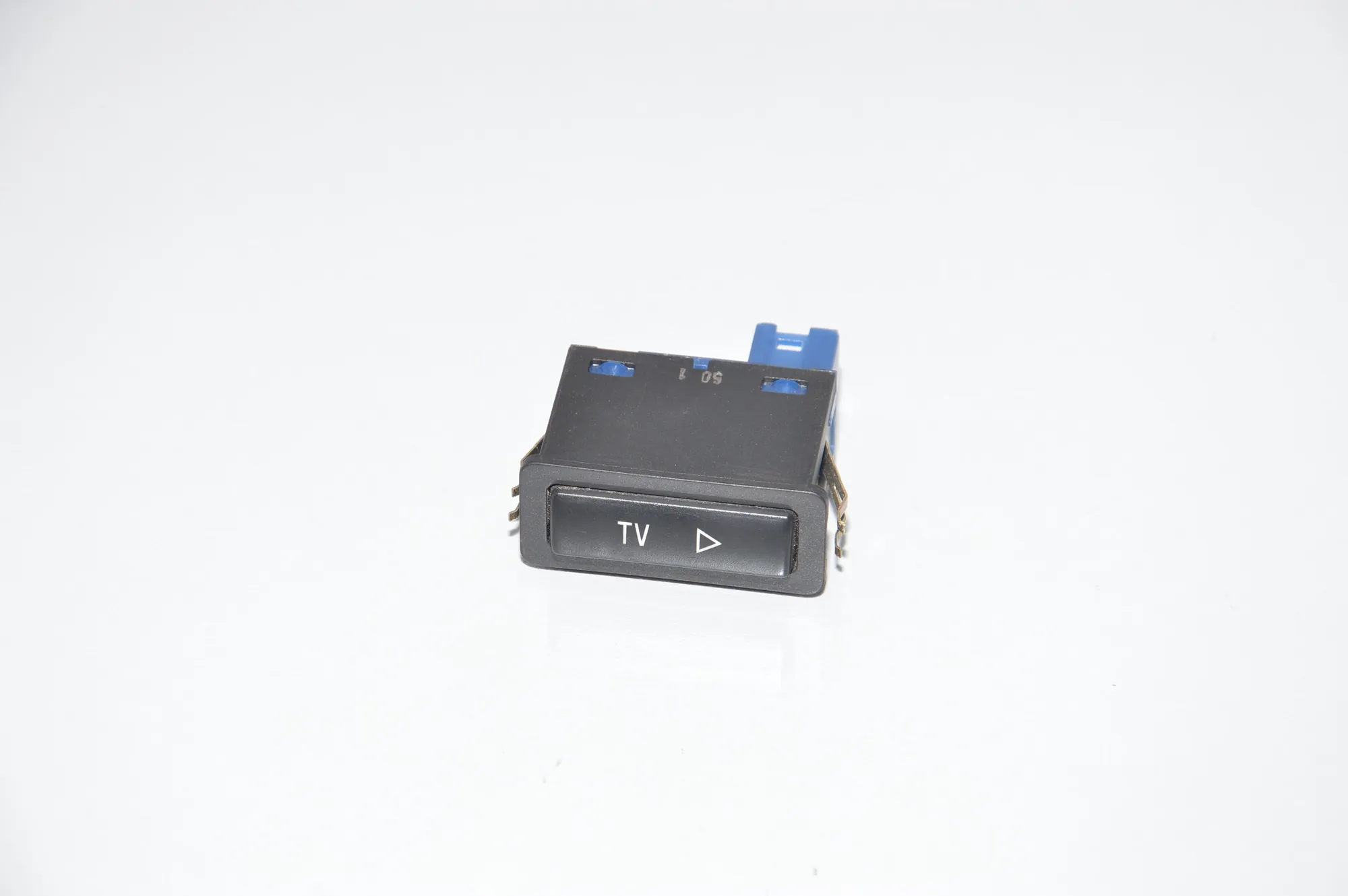 Switches – OEM 8368345 · BMW X5 (E53) 4.6 is 2002