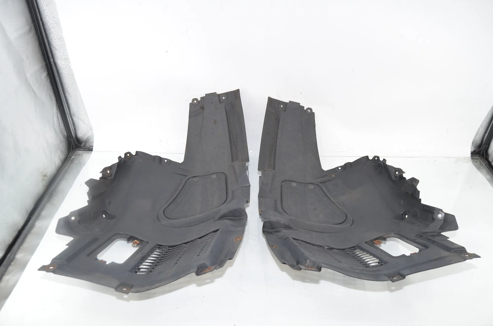 Front Right Arch Liner Front Part – OEM 7186727 · BMW 5 Touring (F11) 530 d 2012