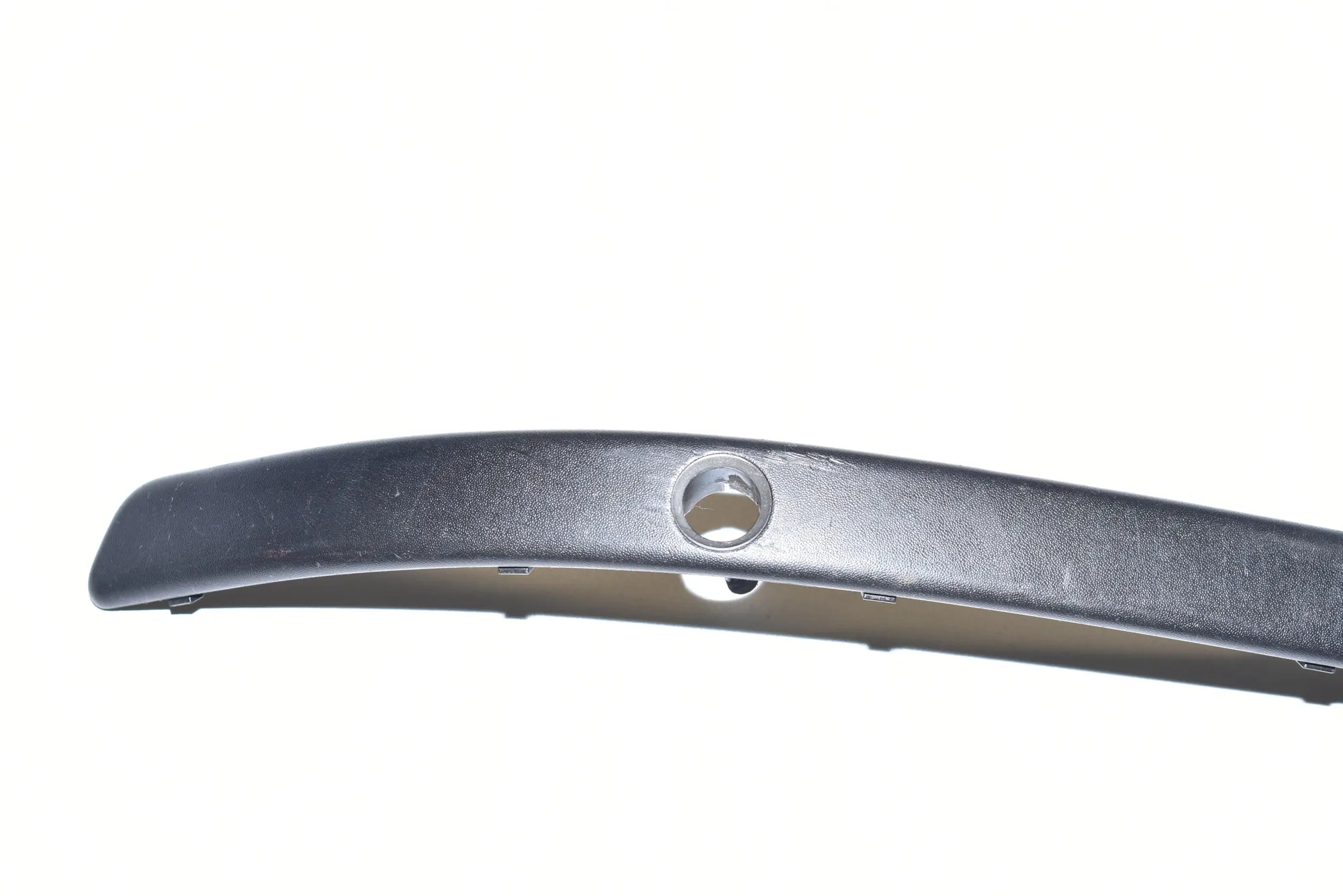 Front Left Bumper Molding – OEM 2494193 · BMW 5 (E39) BMW 5 (E39) 530 d 2002 – 2