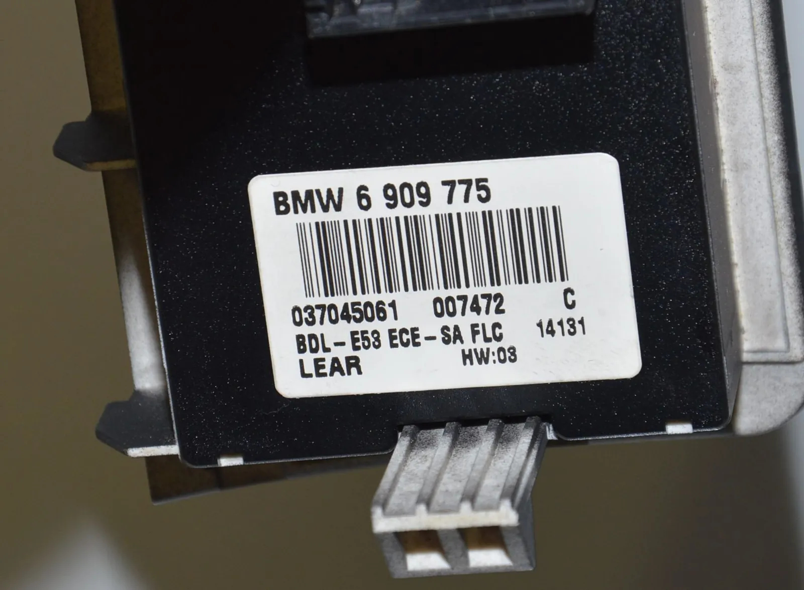Headlight Switch Control Unit – OEM 6909775 · BMW X5 (E53) 4.6 is 2002 – 5