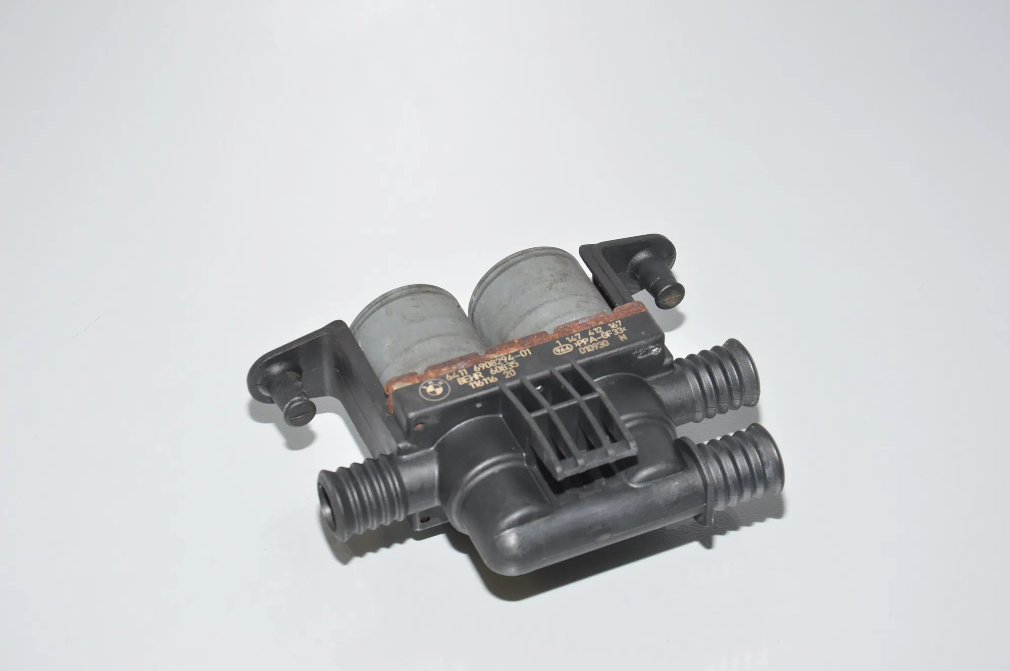 Interior Heater Flap Motor Actuator – OEM 6908294 · BMW 7 (E65, E66, E67) BMW 7 (E65, E66, E67) 730 d 2004