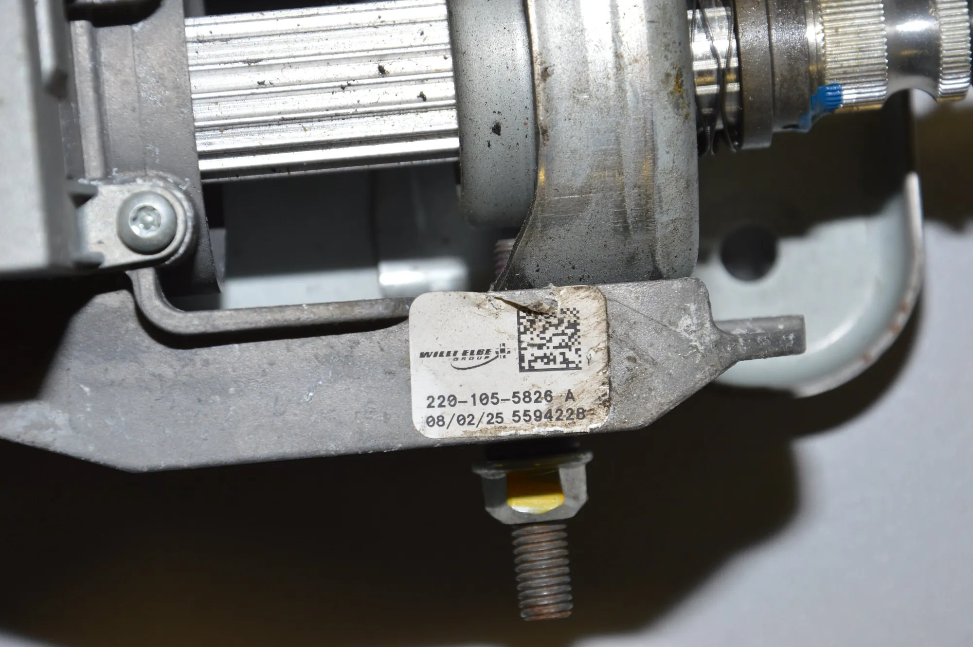 Steering Wheel Adjustment Mechanism – OEM 6786903 · BMW 5 (E60) BMW 5 (E60) 520 d 2007 – 8