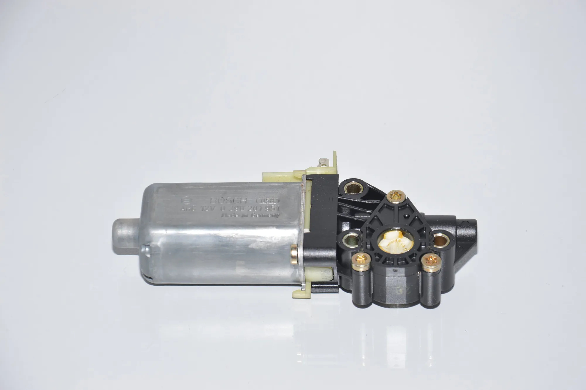 Other Control Units – OEM 8381523 · BMW 7 (E65, E66, E67) BMW 7 (E65, E66, E67) 730 d 2002 – 3