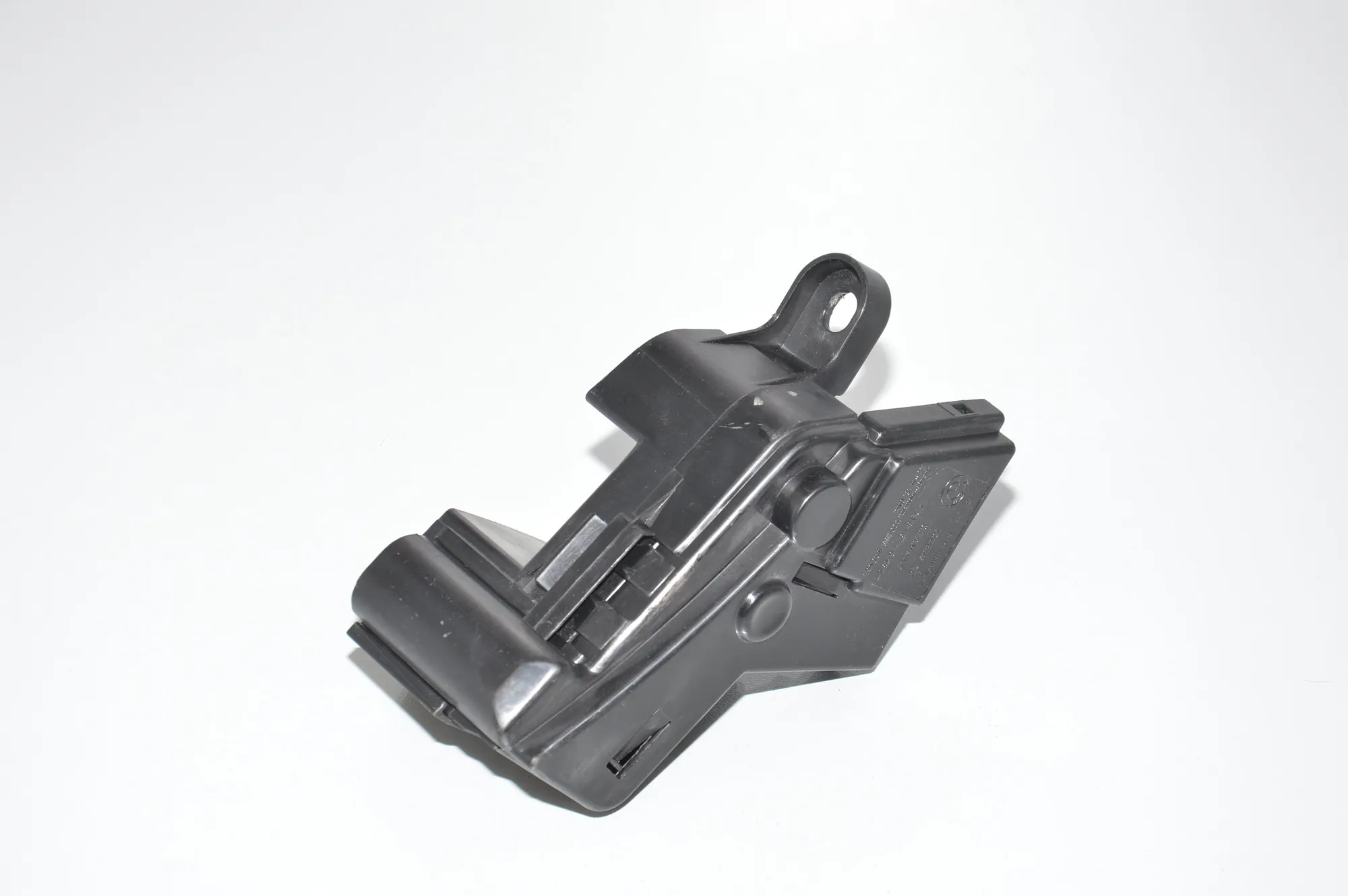 Other Control Units – OEM 8387573 · BMW 7 (E65, E66, E67) BMW 7 (E65, E66, E67) 730 d 2002 – 2