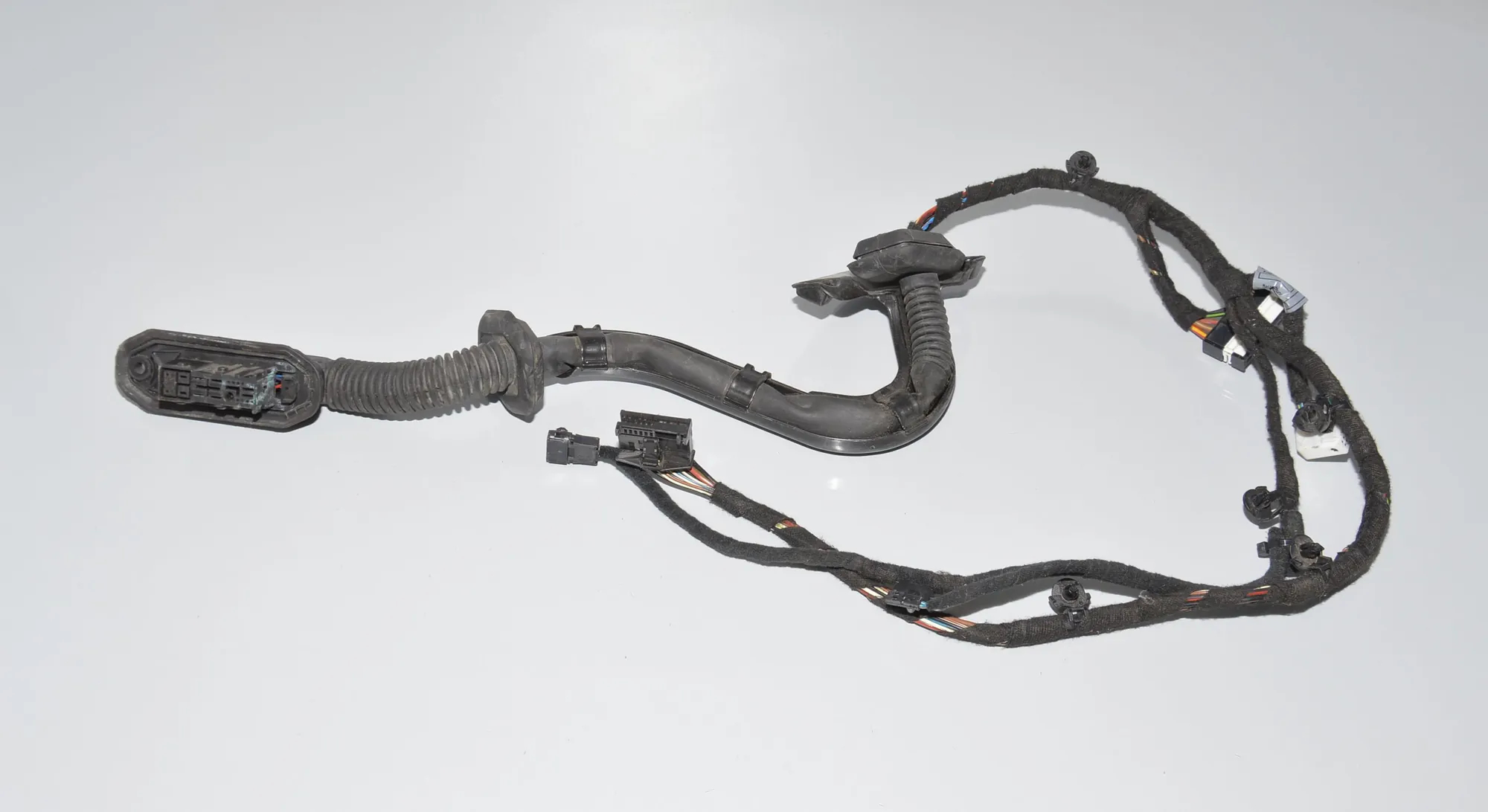 Rear Right Door Wiring – OEM 6913164 · BMW 7 (E65, E66, E67) BMW 7 (E65, E66, E67) 745 i, Li 2002 – 2