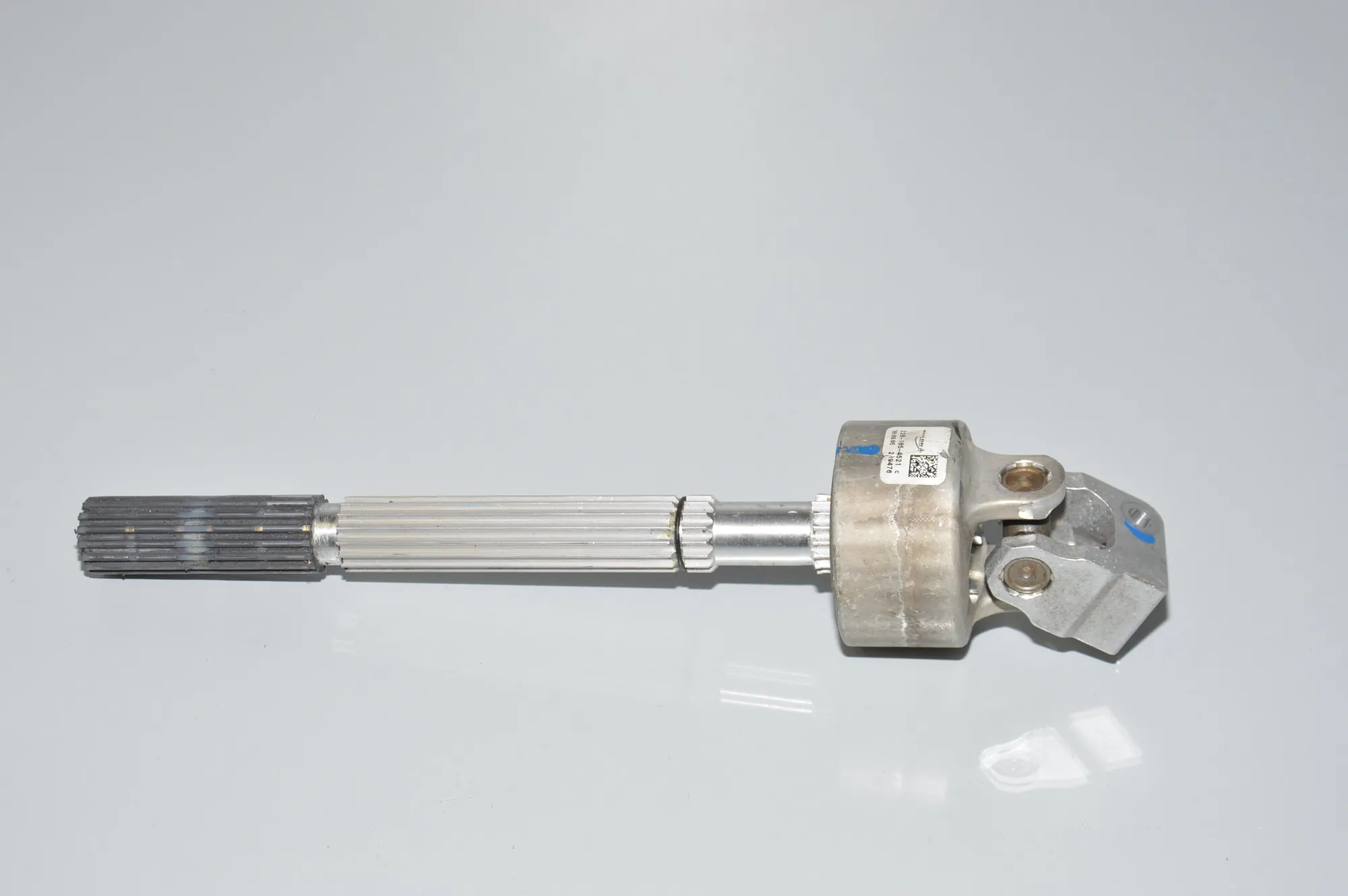 Steering Column Shaft Joint – OEM 22201054521 · BMW 5 Touring (E61) BMW 5 Touring (E61) 525 i 2005 – 2