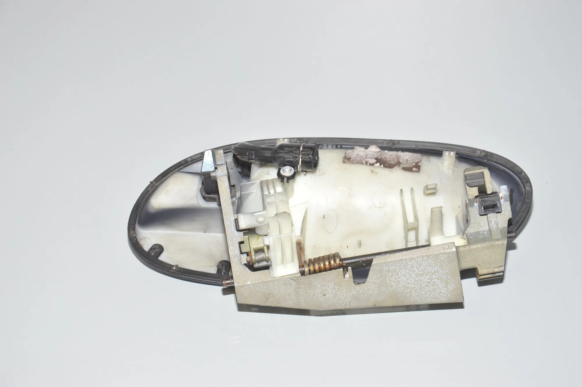 Rear Right Door Exterior Handle · BMW 7 (E65, E66, E67) BMW 7 (E65, E66, E67) 745 i, Li 2003 – 4