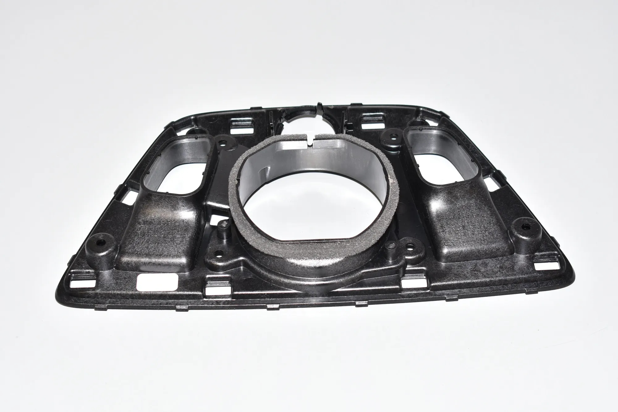 Loudspeaker Cover – OEM 9399276 · BMW X7 (G07) BMW X7 (G07) xDrive M 50 D 2020 – 3