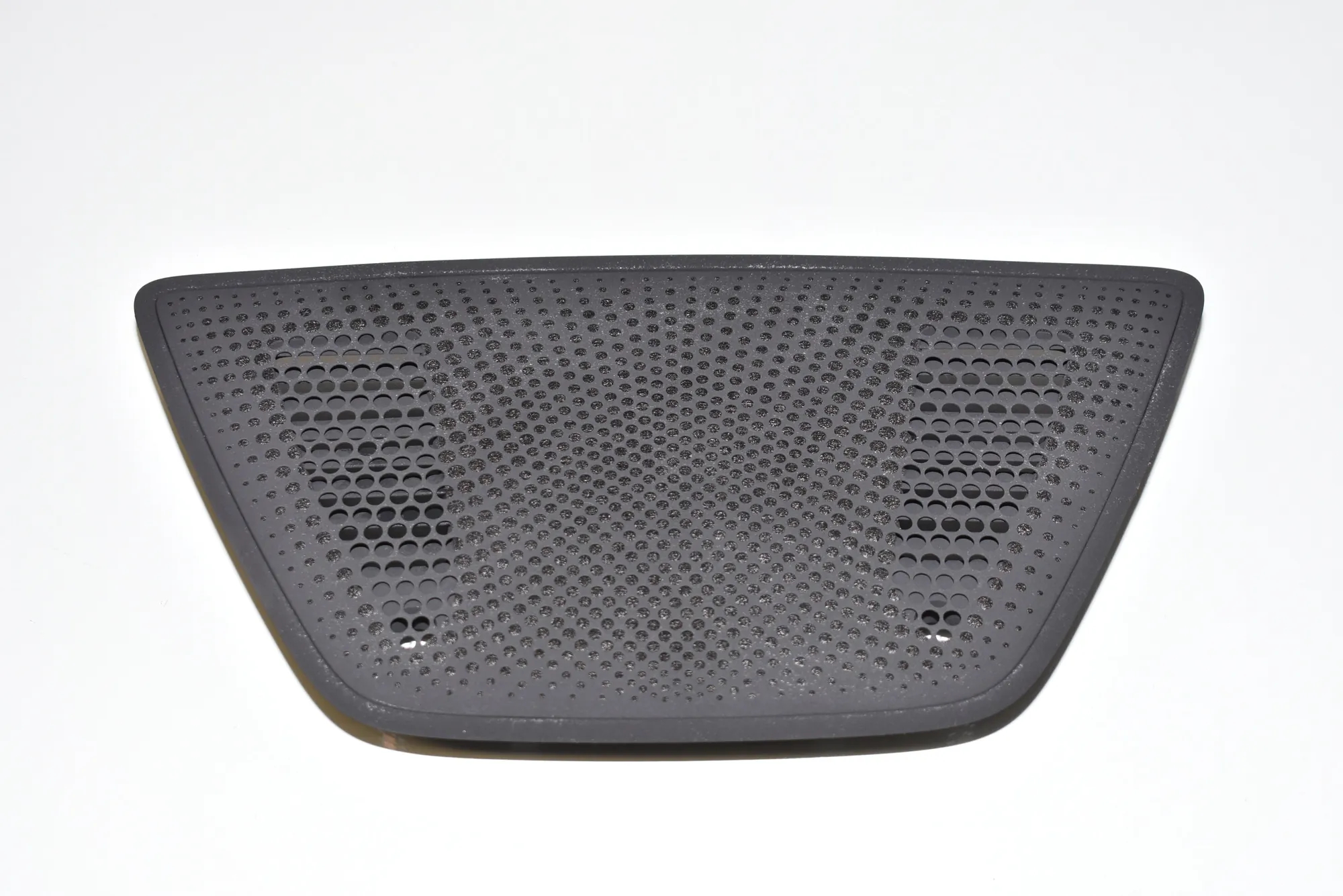 Loudspeaker Cover – OEM 9072600 · BMW X7 (G07) BMW X7 (G07) xDrive M 50 D 2020