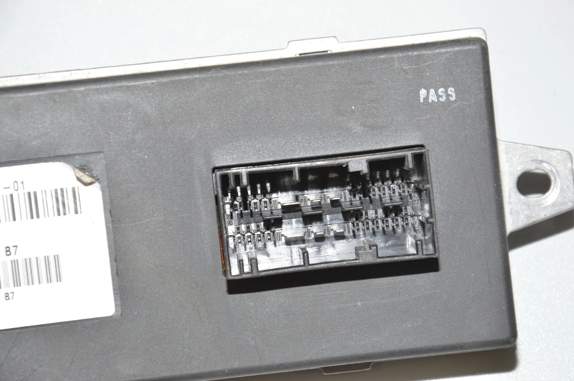 Other Control Units – OEM 6762208 · BMW 7 (E65, E66, E67) BMW 7 (E65, E66, E67) 730 d 2002 – 5