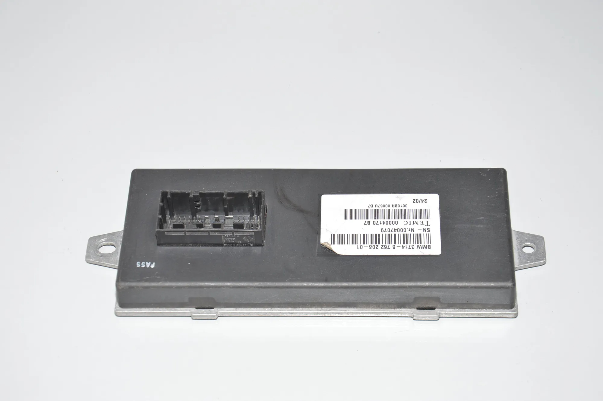 Other Control Units – OEM 6762208 · BMW 7 (E65, E66, E67) BMW 7 (E65, E66, E67) 730 d 2002