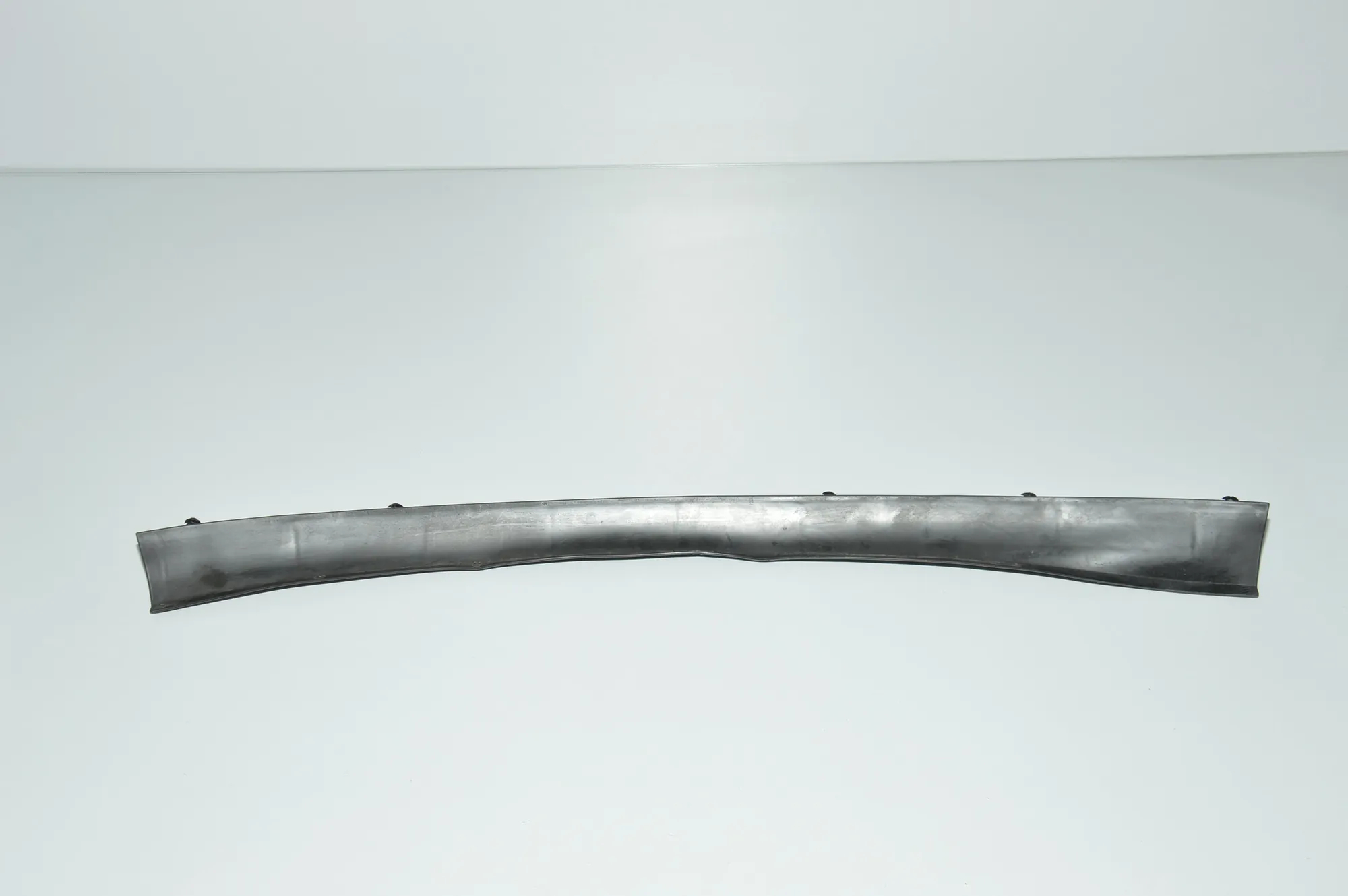 Engine Rubber Seal – OEM 7345975 · BMW i3 (I01) Electric 2019 – 2