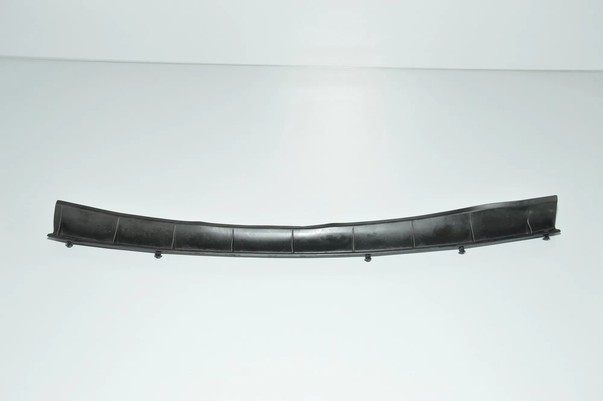Engine Rubber Seal – OEM 7345975 · BMW i3 (I01) Electric 2019 – 4