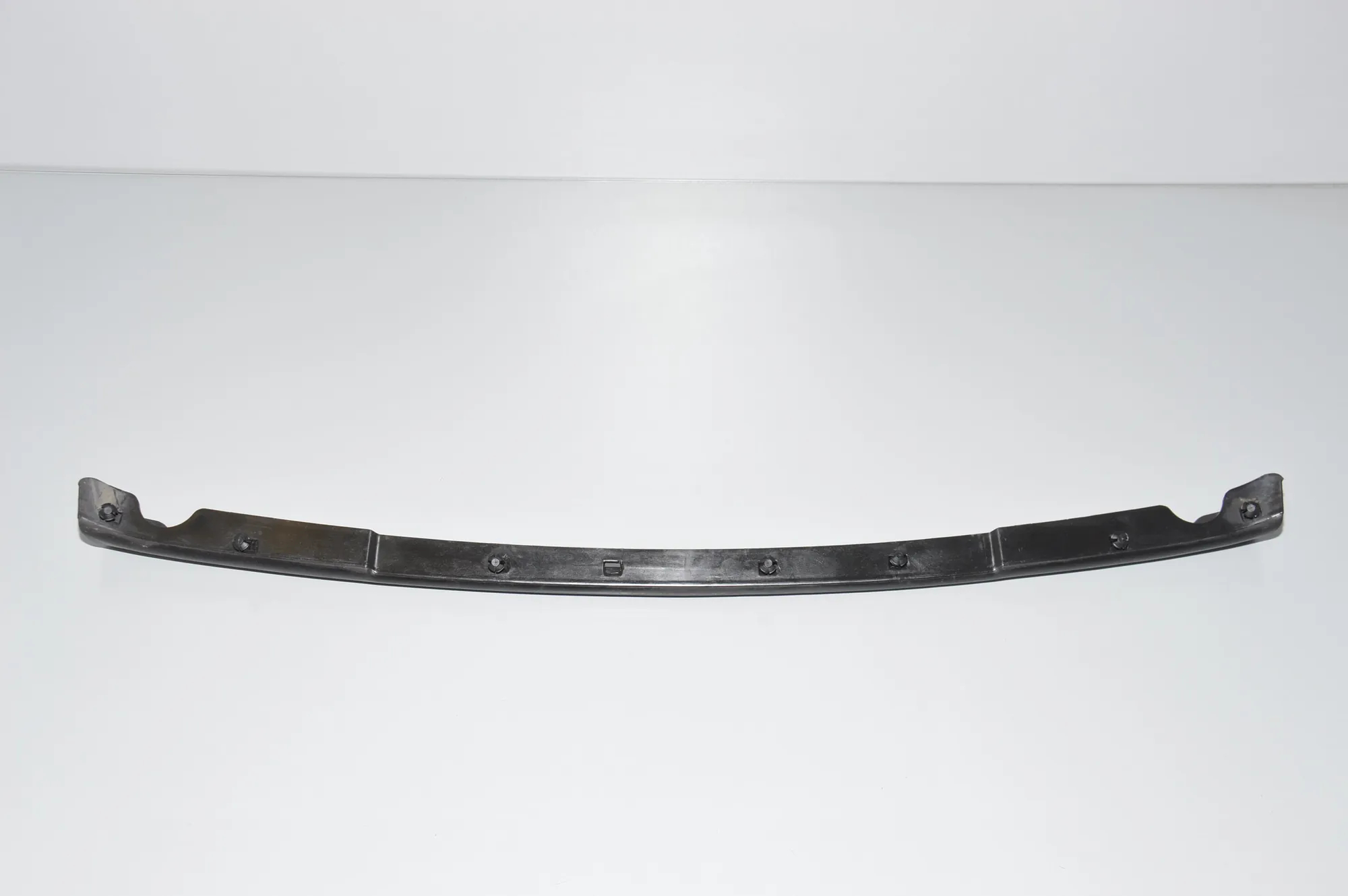 Engine Rubber Seal – OEM 7299132 · BMW i3 (I01) Electric 2019 – 2