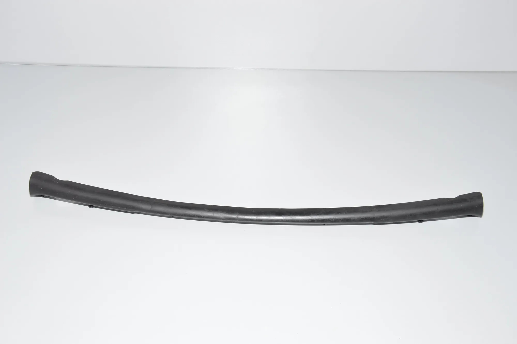 Engine Rubber Seal – OEM 7299132 · BMW i3 (I01) Electric 2019