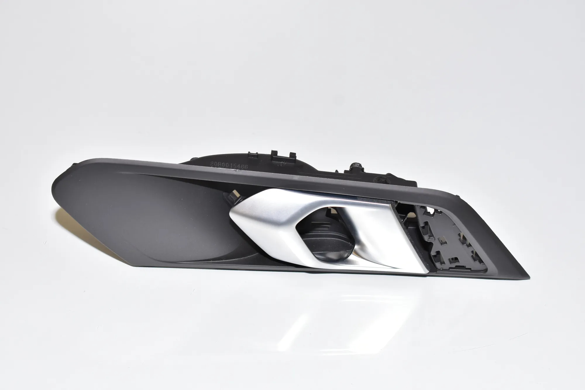 Rear Right Inner Opening Handle – OEM 7454814 · BMW X7 (G07) BMW X7 (G07) xDrive 30 d 2020 – 2
