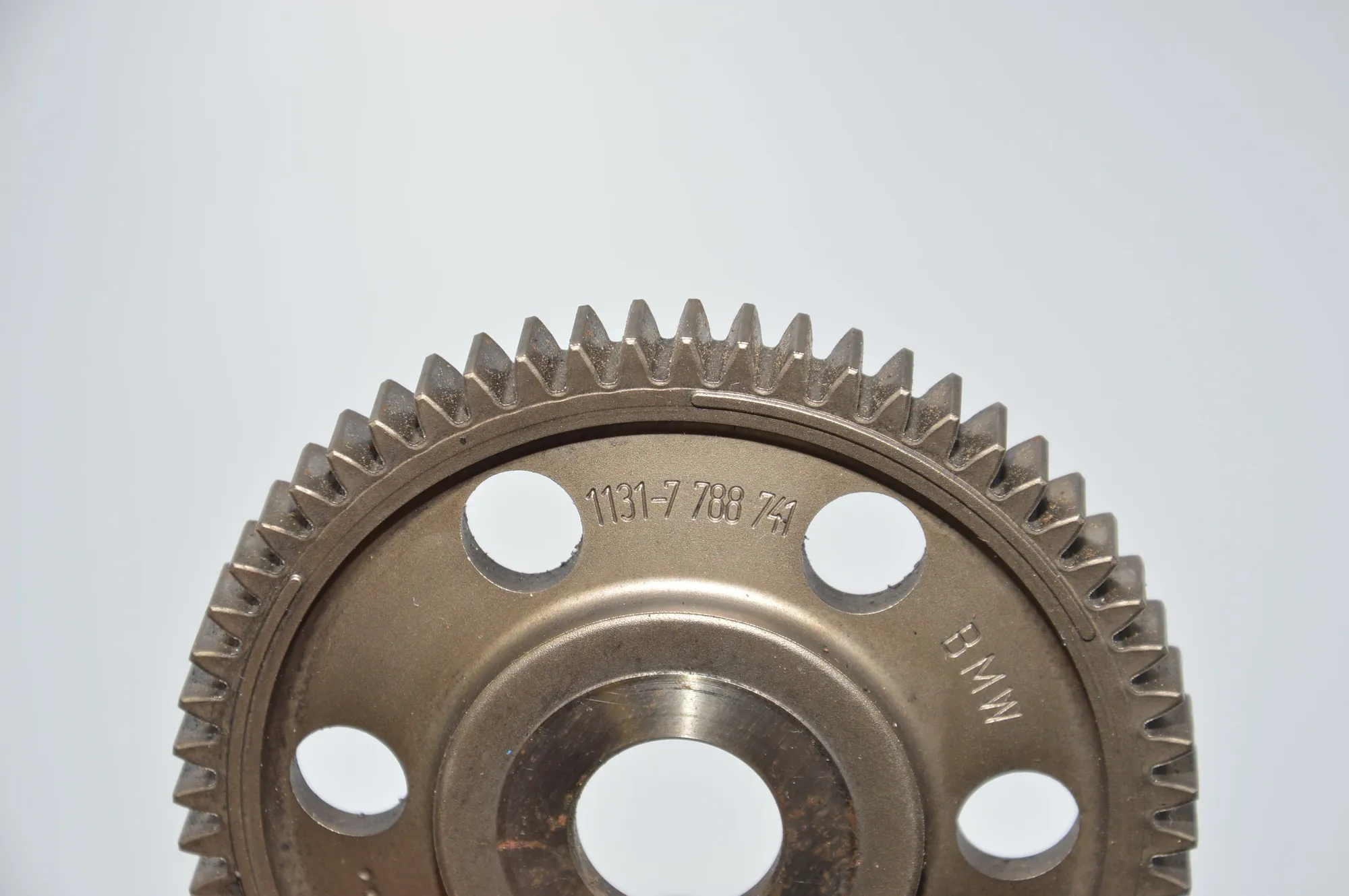 Distribution Intermediate Gear – OEM 7788741 · BMW 7 (E65, E66, E67) BMW 7 (E65, E66, E67) 730 d 2002 – 5