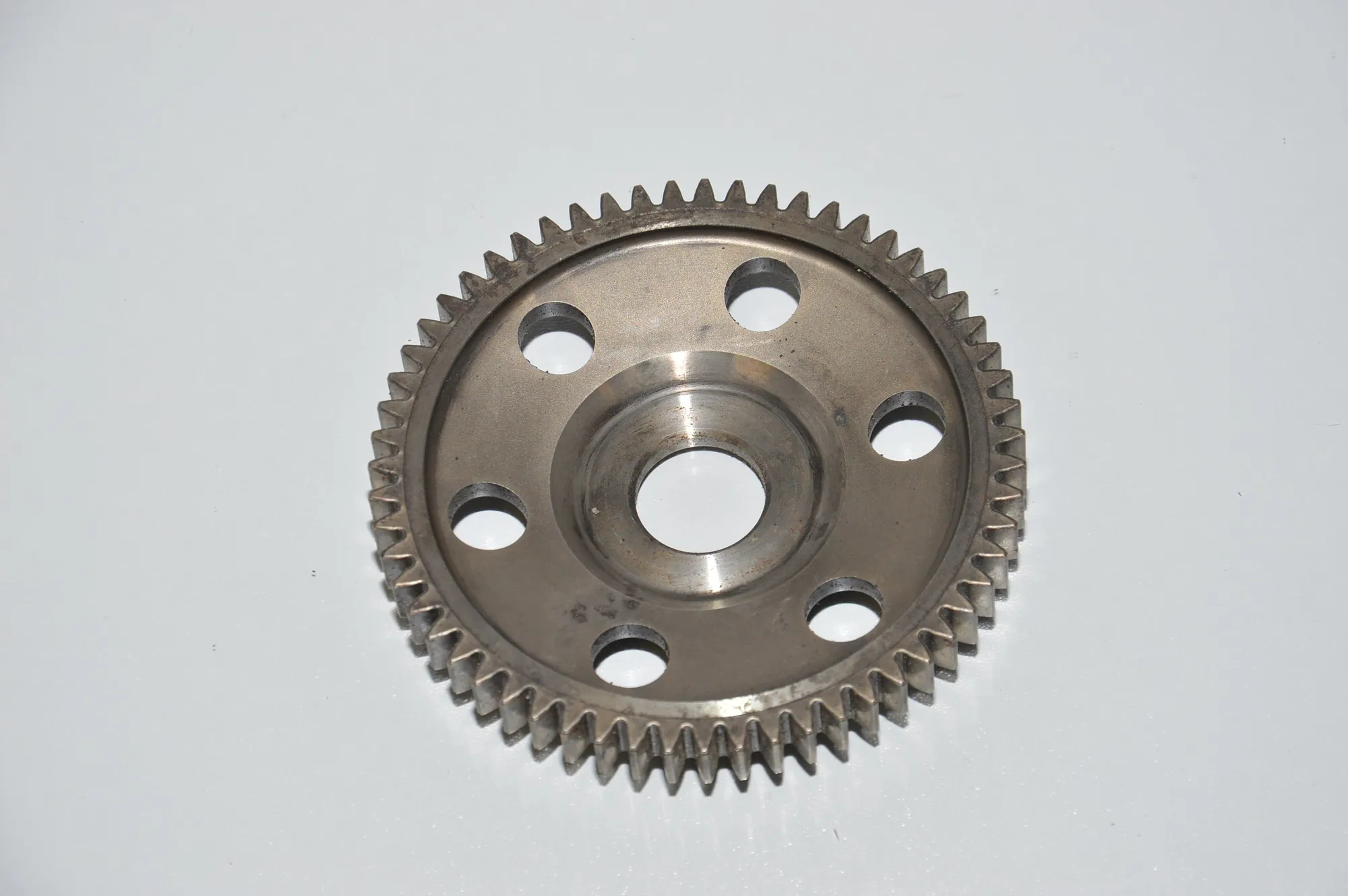 Distribution Intermediate Gear – OEM 7788741 · BMW 7 (E65, E66, E67) BMW 7 (E65, E66, E67) 730 d 2002 – 3