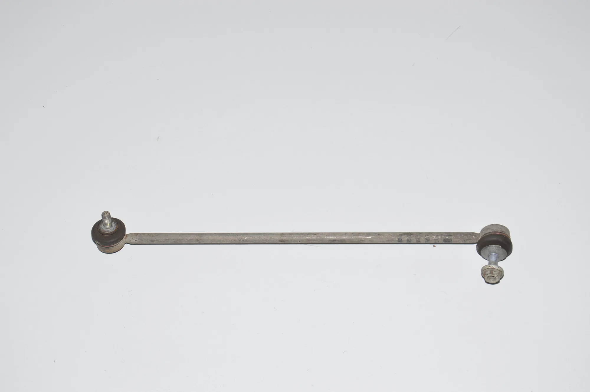 Front Left Stabilizer Link · BMW 7 (E65, E66, E67) BMW 7 (E65, E66, E67) 730 Ld 2005 – 2