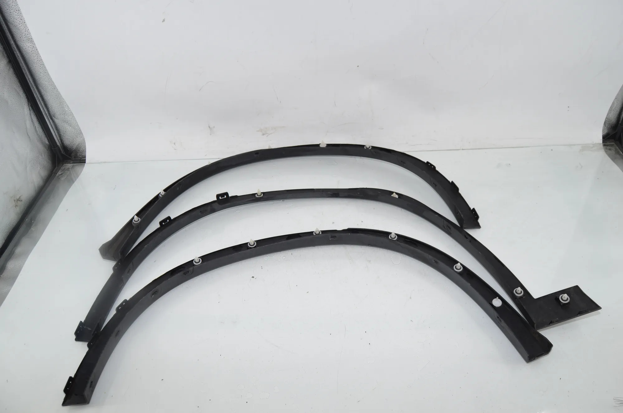 Rear Left Fender Arch Trim – OEM 7332339 · BMW X1 (F48) sDrive 18 d 2019 – 4