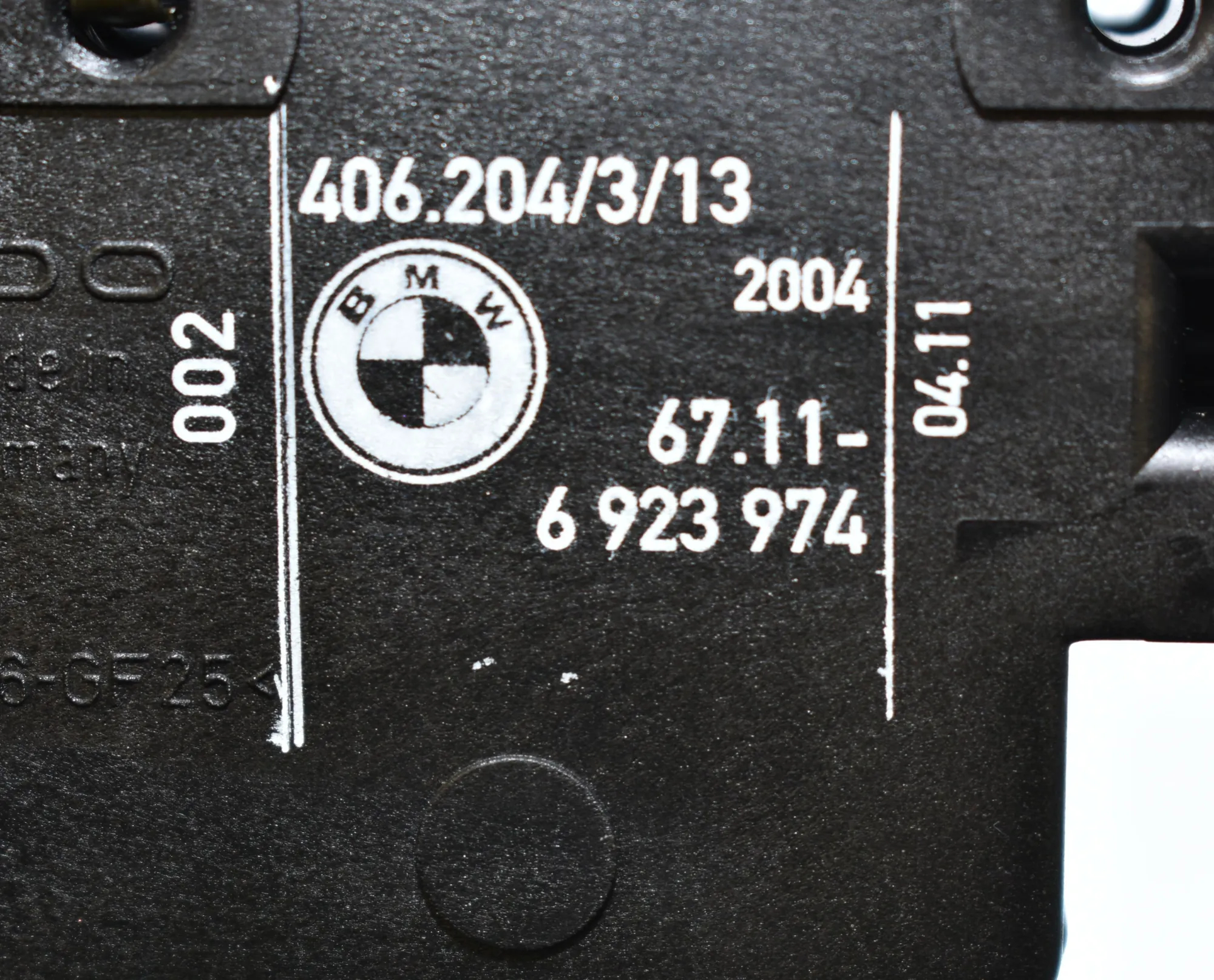 Fuel Tank Cover Lock – OEM 6923974 · BMW X5 (E53) 3.0 d 2005 – 4