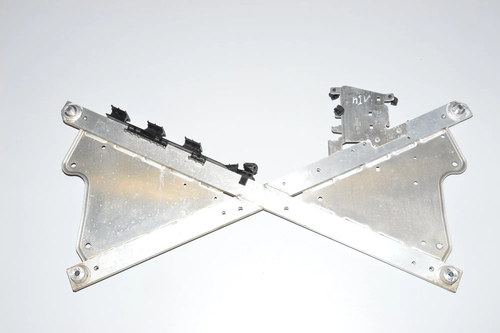Other Underbody Cover – OEM 6879520 · BMW i3 (I01) Electric 2019 – 3