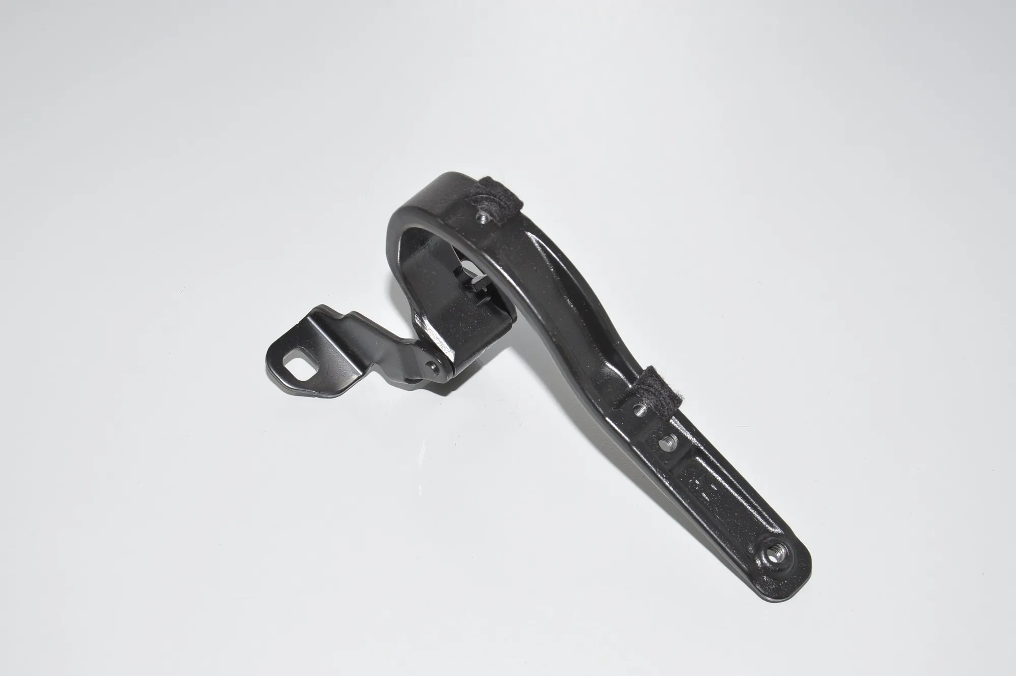 Right Side Bootlid Hinge – OEM 7296774 · BMW i3 (I01) Electric 2019 – 5