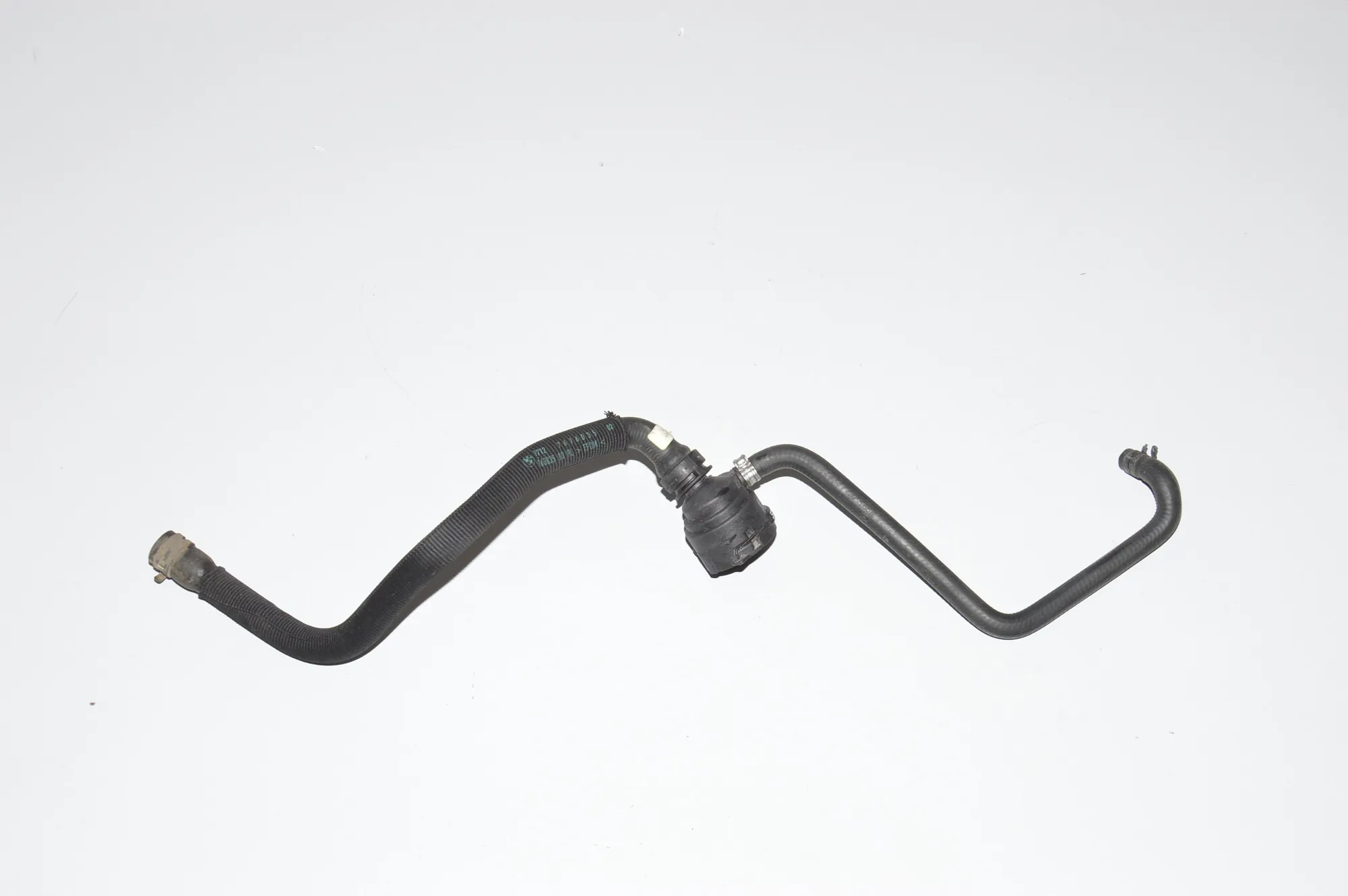 Coolant Hose Pipe – OEM 7616035 · BMW i3 (I01) Electric 2019