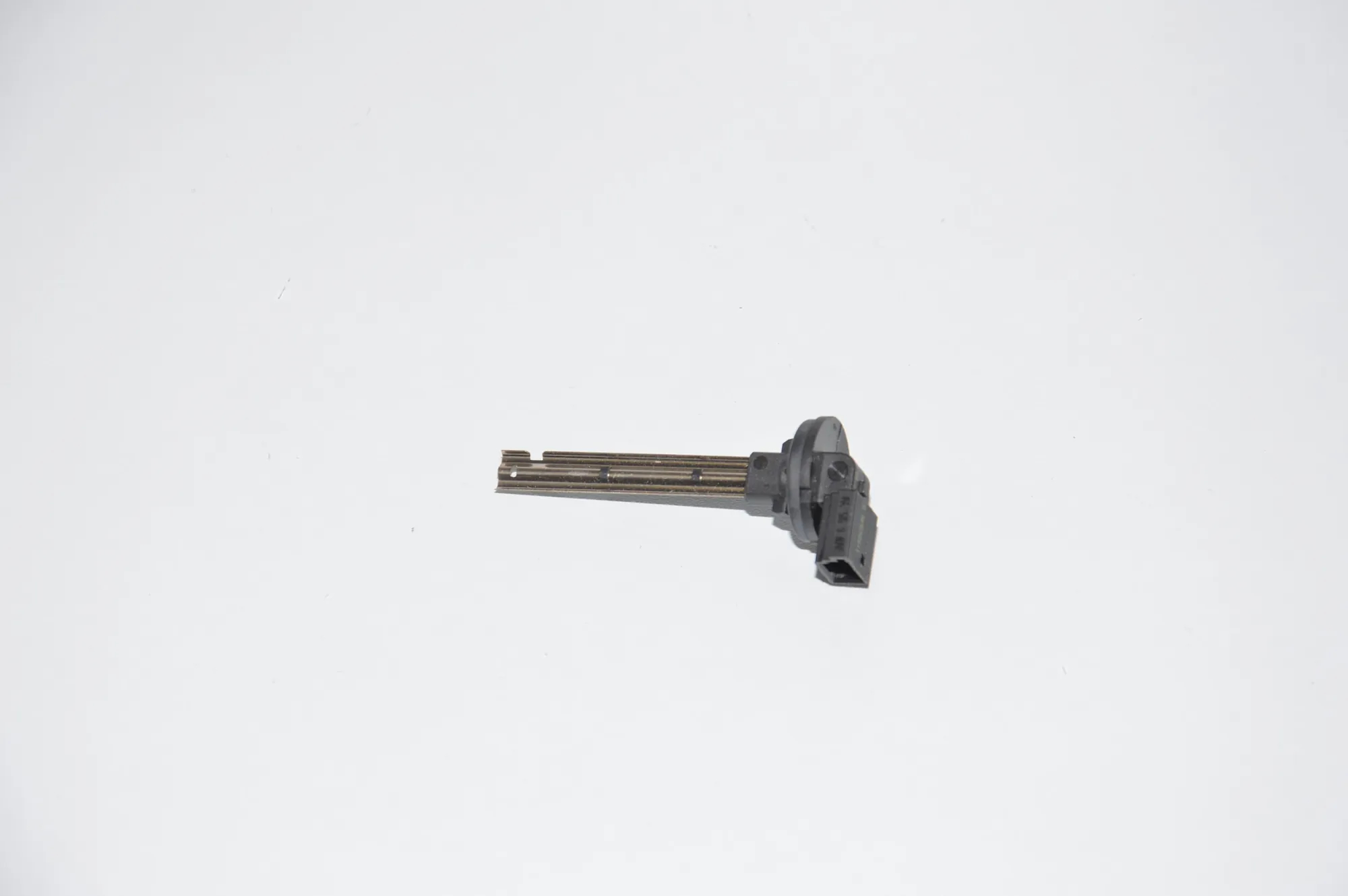 Temperature Sensor – OEM 6915391 · BMW i3 (I01) Electric 2019 – 3