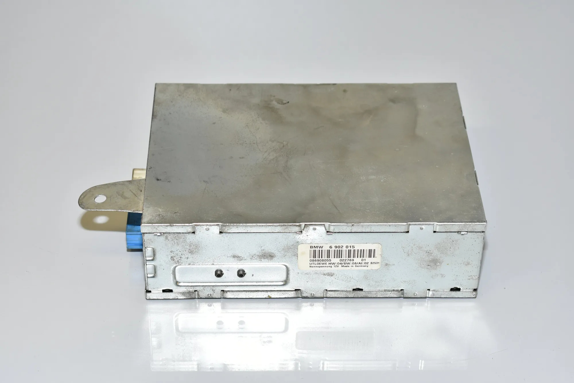 TV Module – OEM 6902015 · BMW 5 (E39) BMW 5 (E39) 530 d 2001 – 2