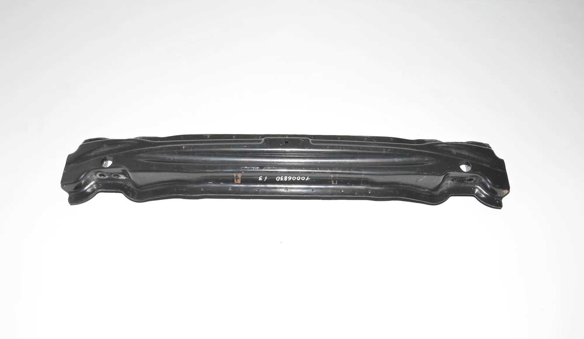 Rear Crash Reinforcement Bar – OEM 7296780 · BMW i3 (I01) Electric 2019 – 2