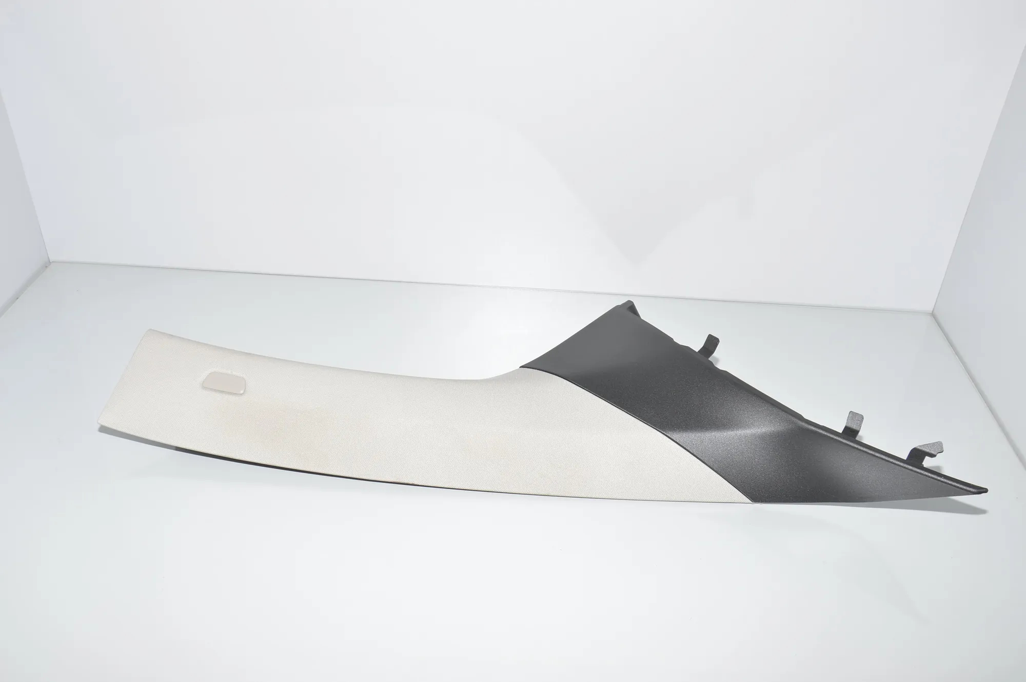 Front Right A Pillar Trim – OEM 7275668 · BMW i3 (I01) Electric 2019 – 3