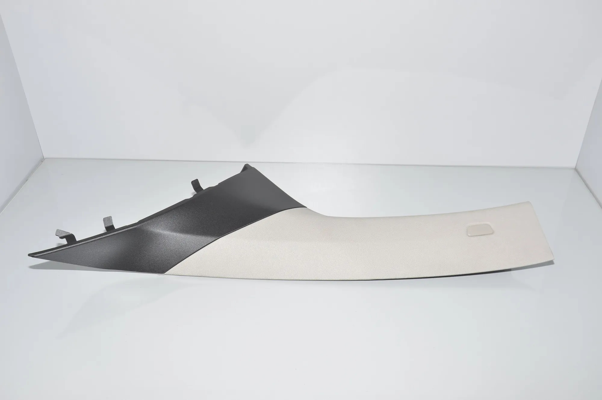Front Left A Pillar Trim – OEM 7275667 · BMW i3 (I01) Electric 2019 – 2