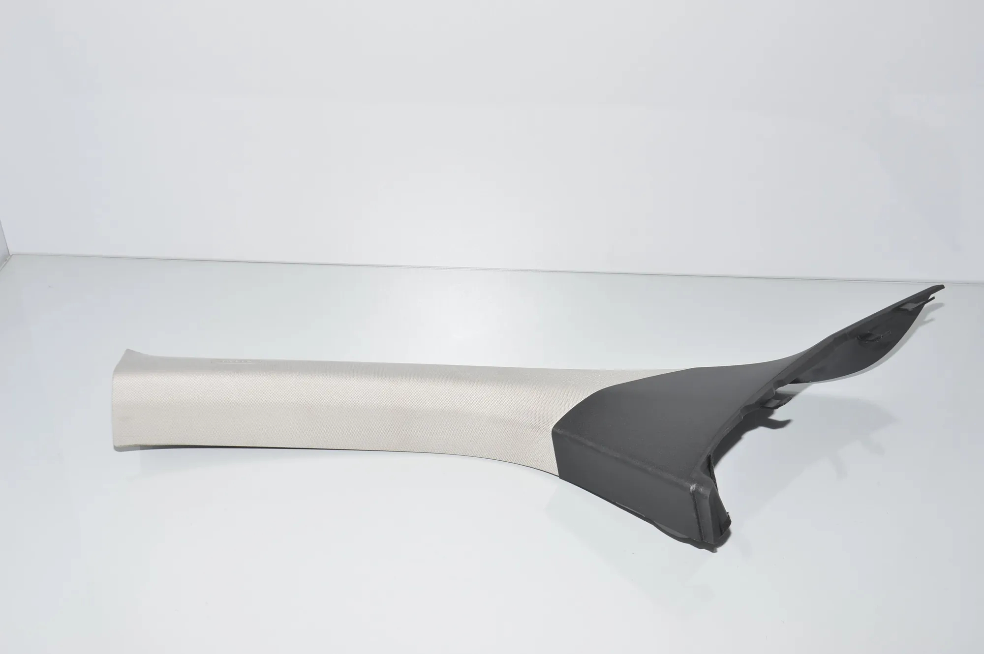 Front Left A Pillar Trim – OEM 7275667 · BMW i3 (I01) Electric 2019 – 3