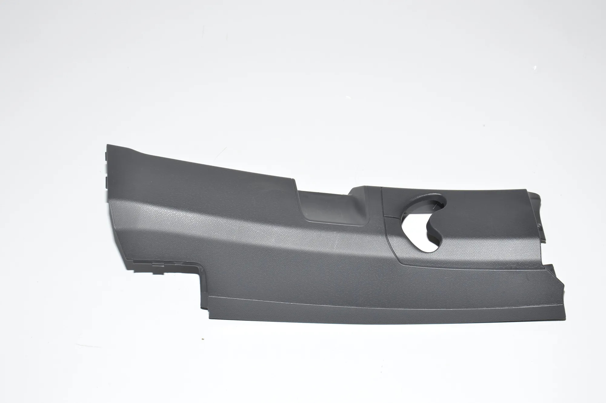 Right Side B Pillar Trim – OEM 7287936 · BMW i3 (I01) Electric 2019