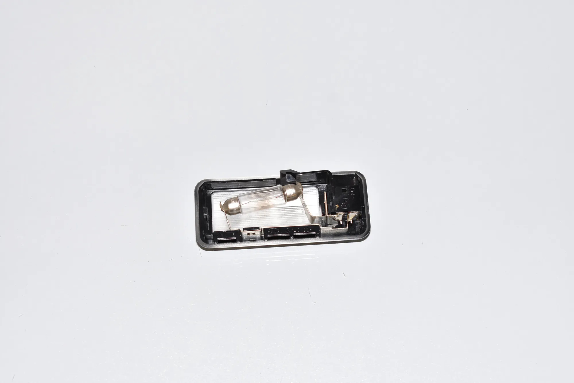 Interior Lighting – OEM 5140929 · BMW X5 (E53) BMW X5 (E53) 3.0 d 2004 – 2