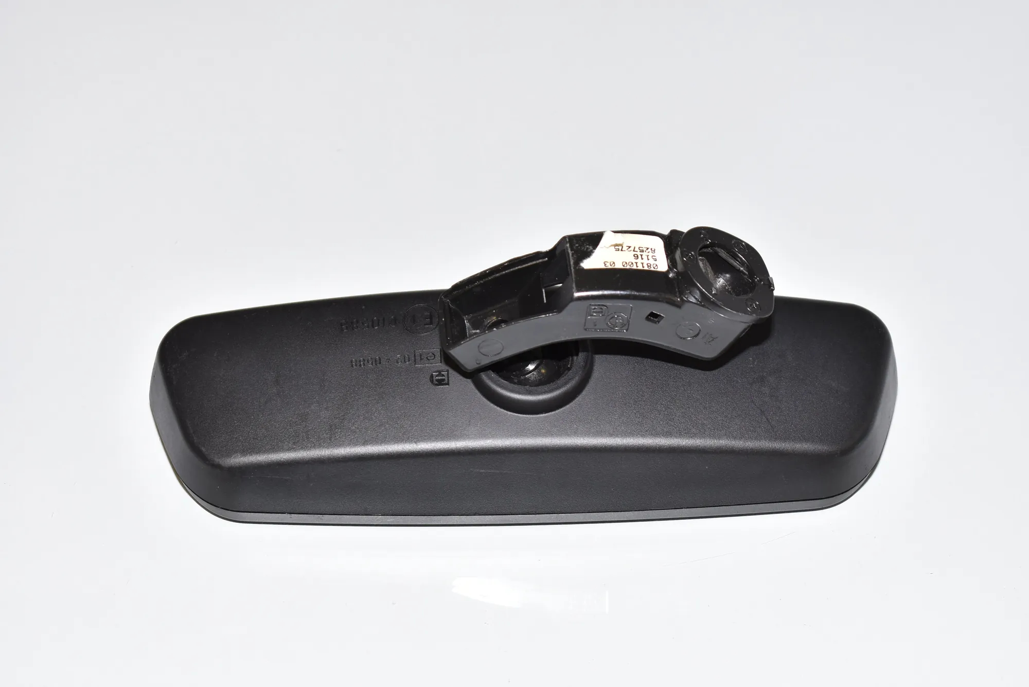 Interior Rear View Mirror – OEM 8257275 · BMW 7 (E38) BMW 7 (E38) 730 i, iL 1998 – 3