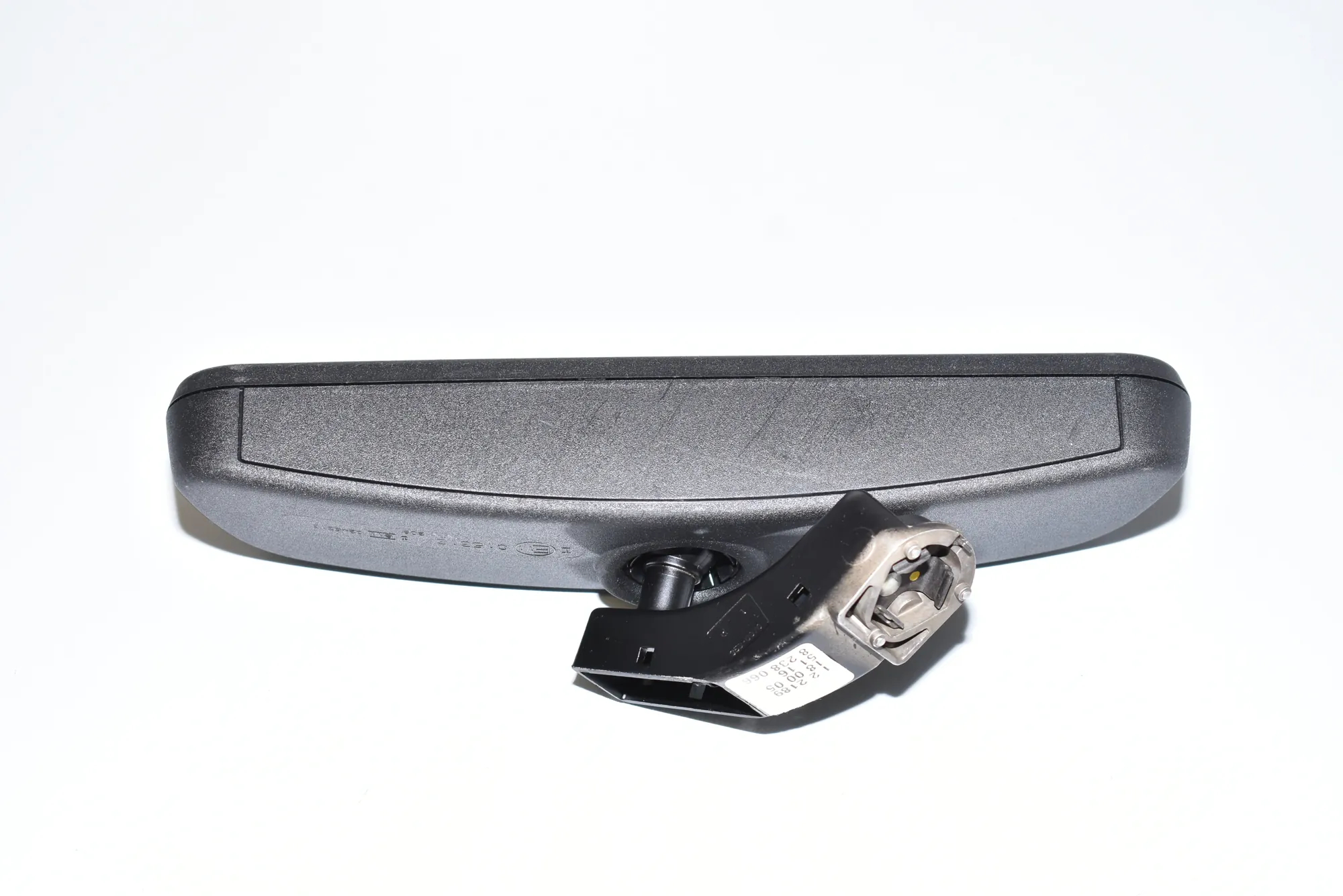 Interior Rear View Mirror – OEM 8238066 · BMW 7 (E32) BMW 7 (E32) 730 i,iL 1990 – 2