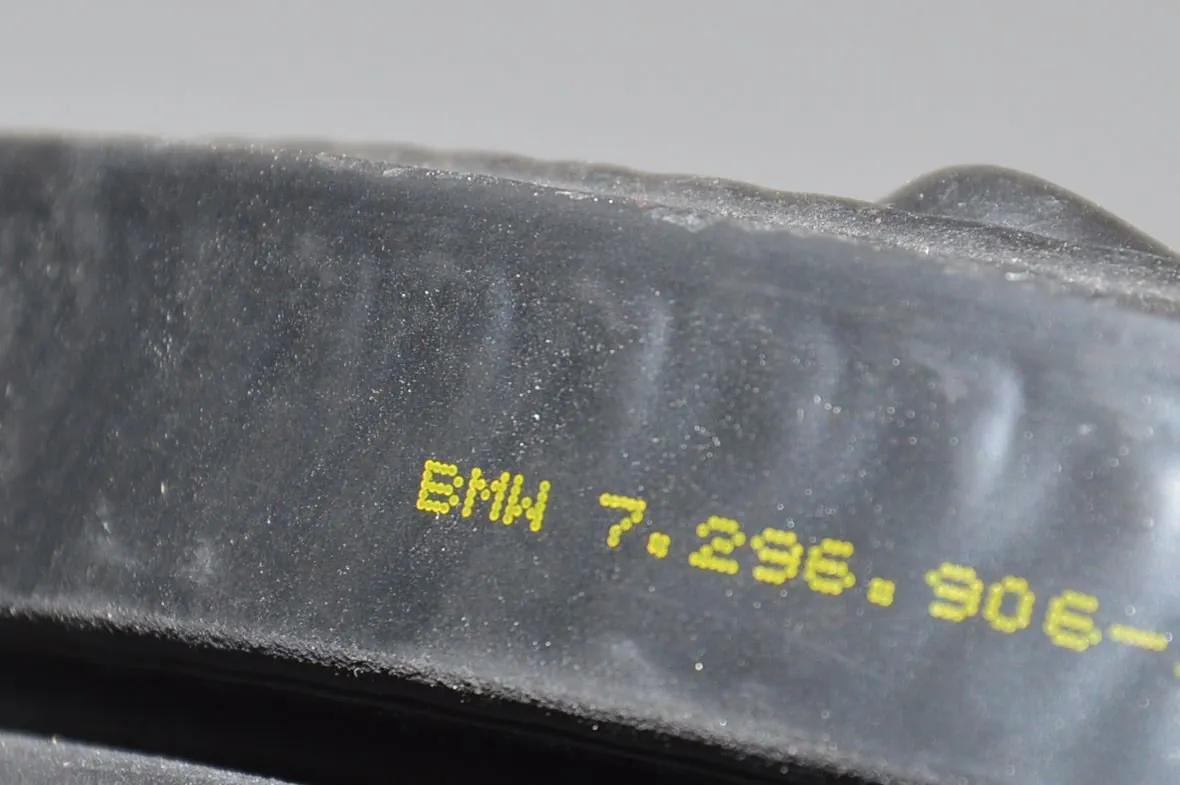 Tailgate Rubber Seal – OEM 7296906 · BMW i3 (I01) Electric 2019 – 3