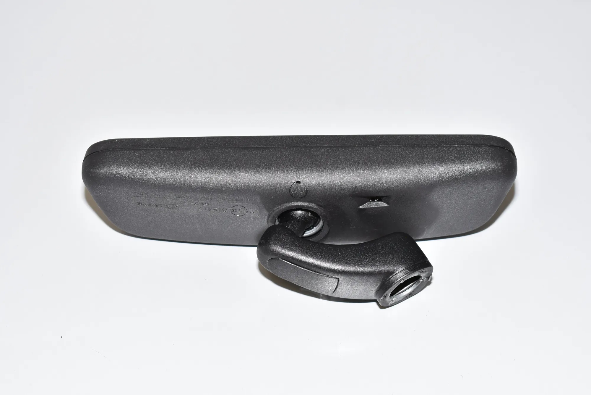 Interior Rear View Mirror – OEM 8131737 · BMW 7 (E32) BMW 7 (E32) 730 i,iL 1992 – 2