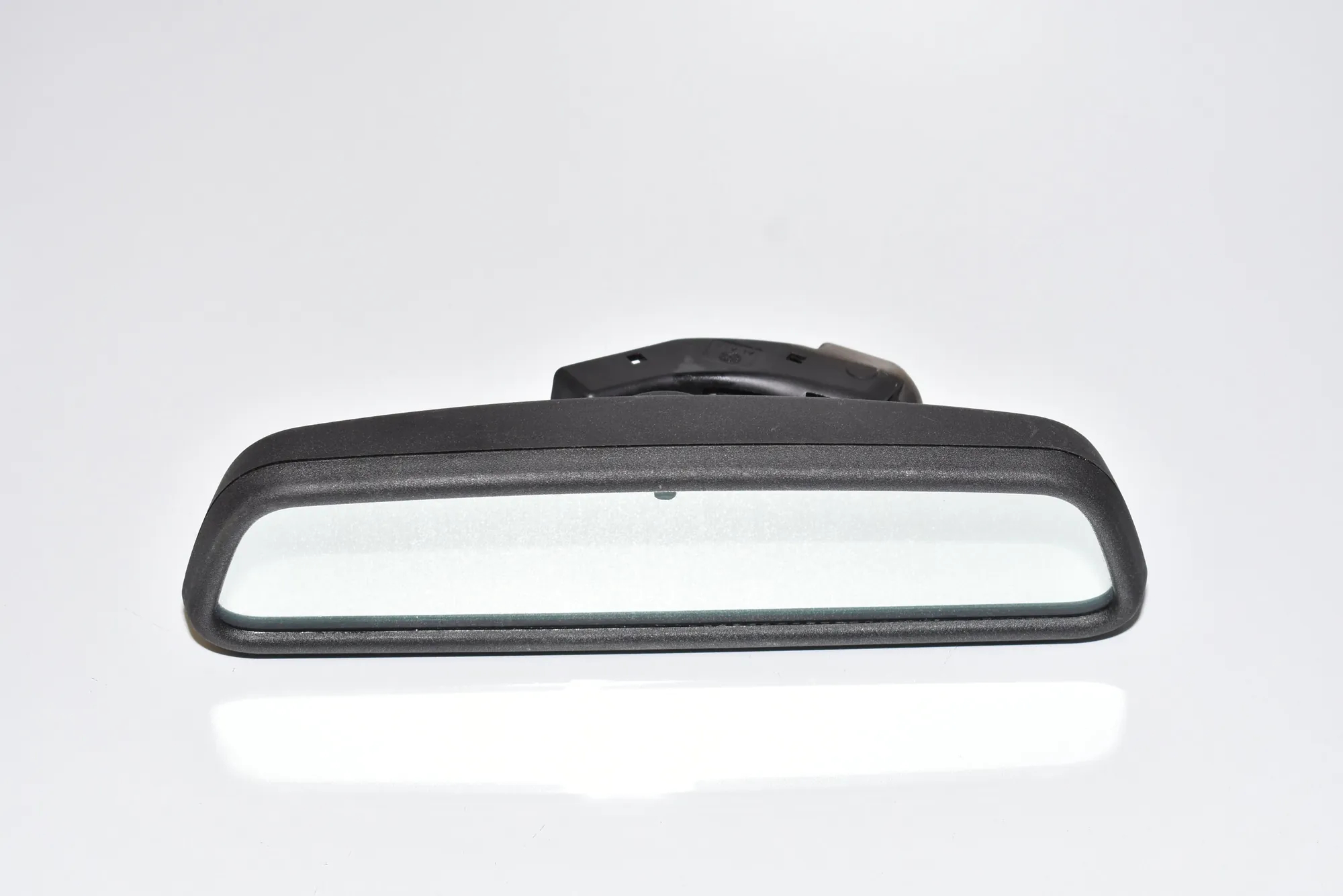 Interior Rear View Mirror – OEM 8238066 · BMW 7 (E32) BMW 7 (E32) 735 iL 1991
