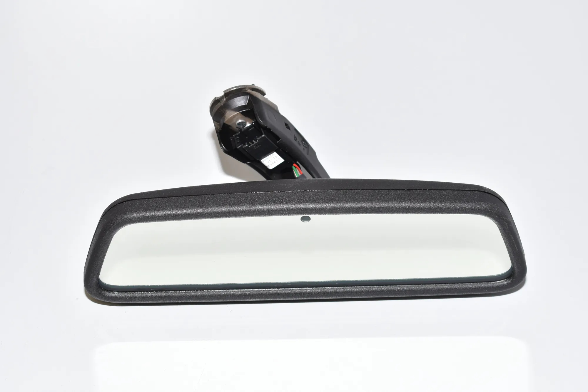 Interior Rear View Mirror – OEM 8238066 · BMW 7 (E38) BMW 7 (E38) 735 i, iL 1998