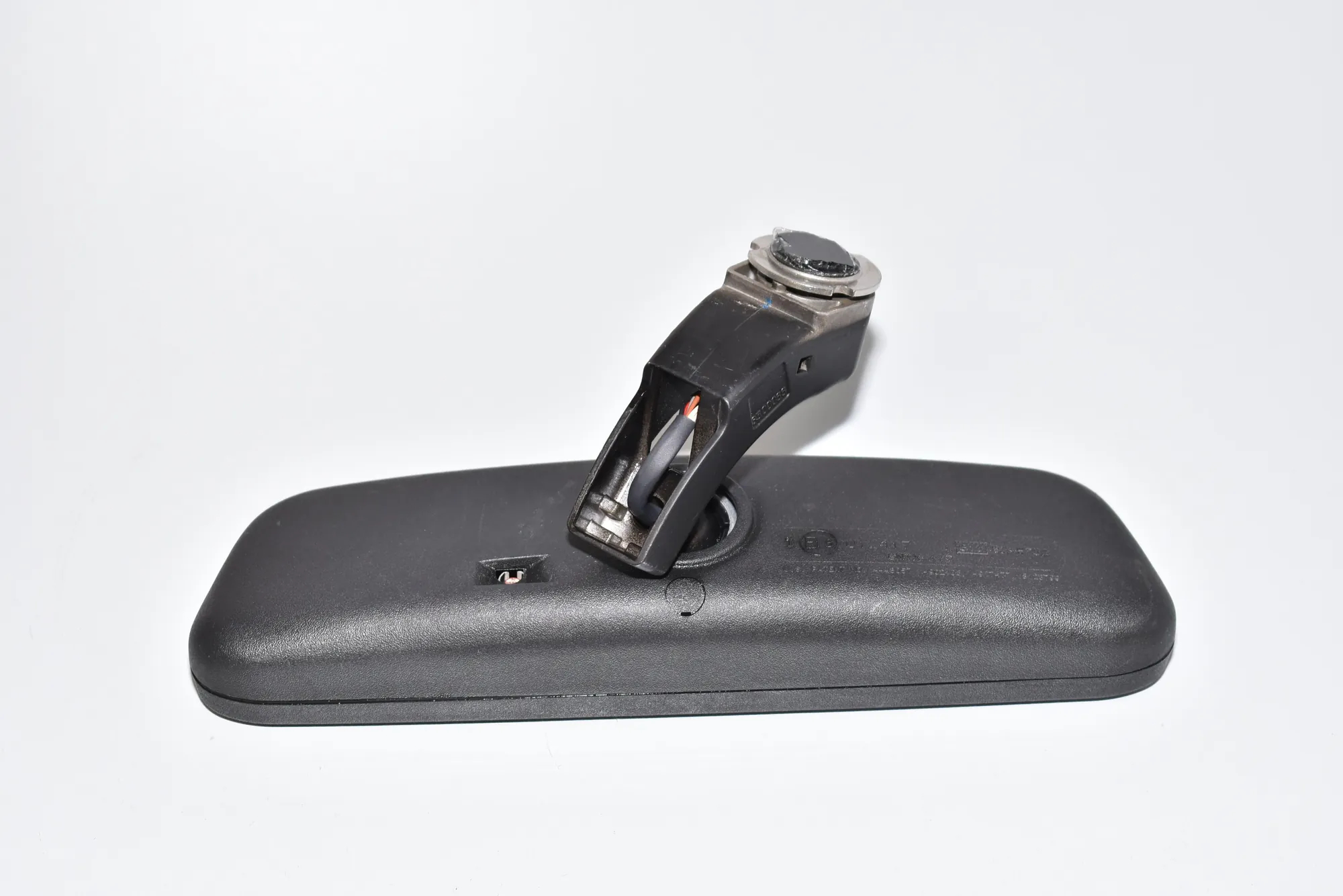 Interior Rear View Mirror – OEM 8238066 · BMW 7 (E38) BMW 7 (E38) 735 i, iL 1998 – 3