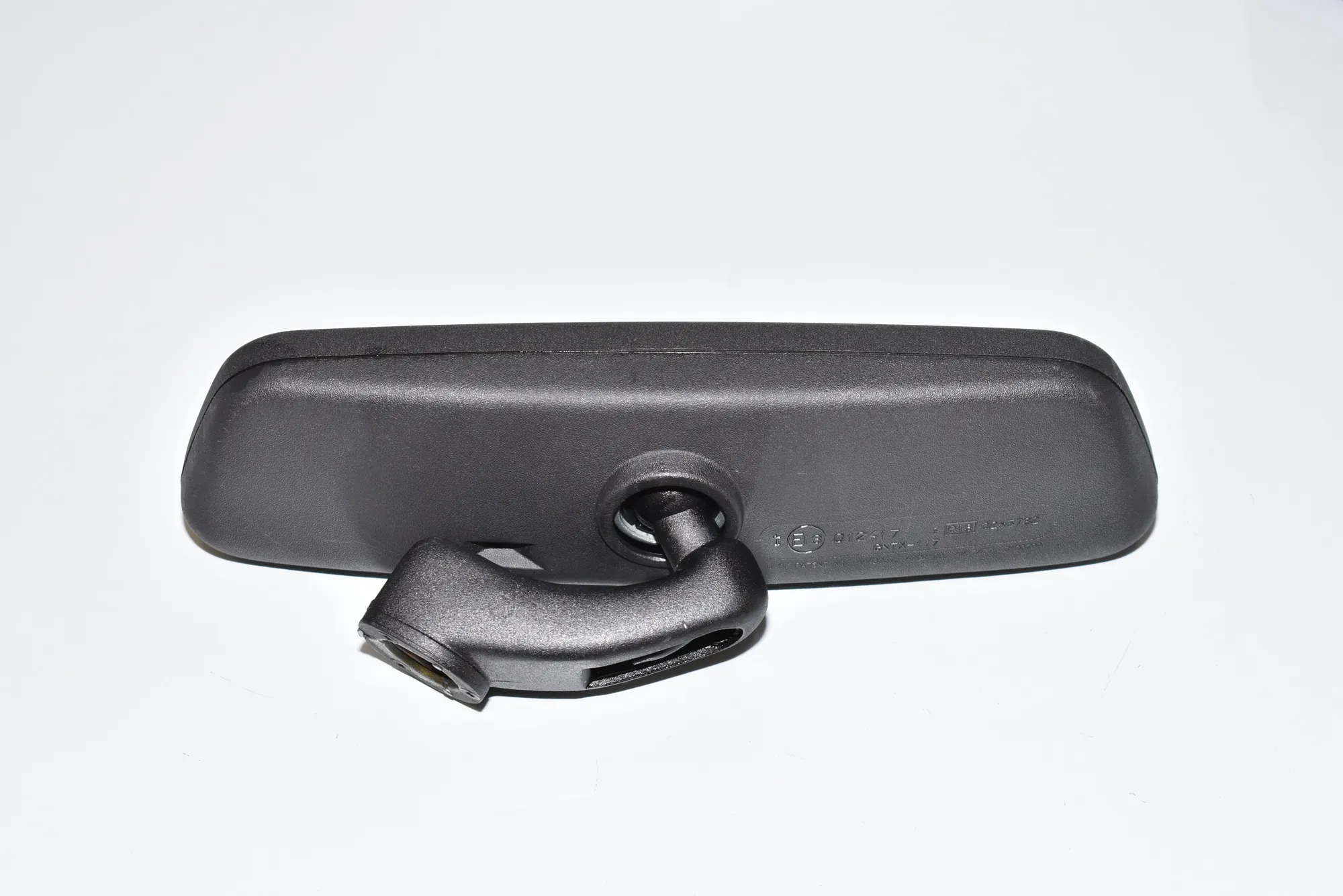 Interior Rear View Mirror – OEM 8131737 · BMW 7 (E38) BMW 7 (E38) 730 d 1999 – 2