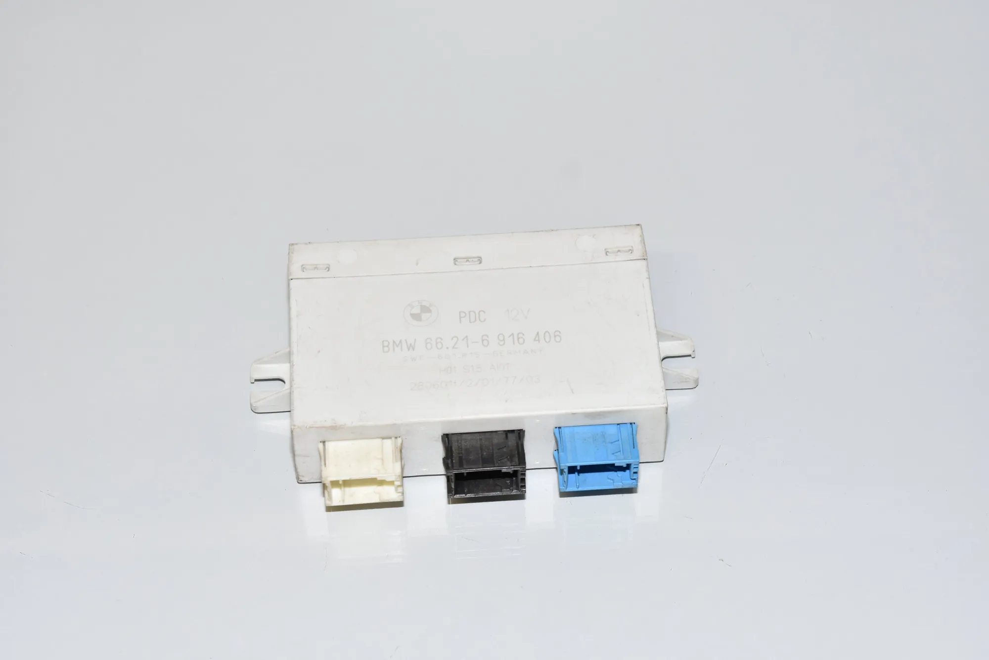 PDC Parking Sensor Control Unit – OEM 6916406 · BMW X5 (E53) BMW X5 (E53) 3.0 d 2004