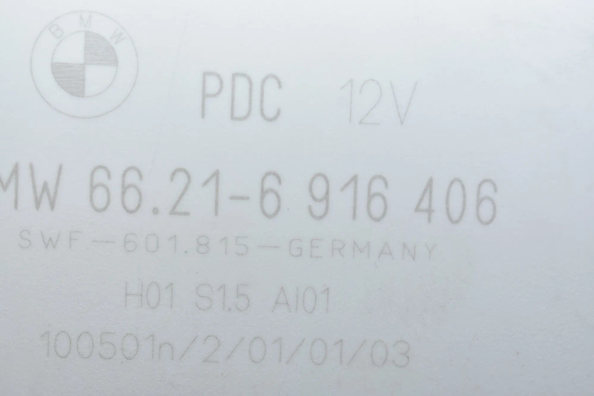 PDC Parking Sensor Control Unit – OEM 6916406 · BMW 5 Touring (E39) BMW 5 Touring (E39) 530 d 2002 – 4